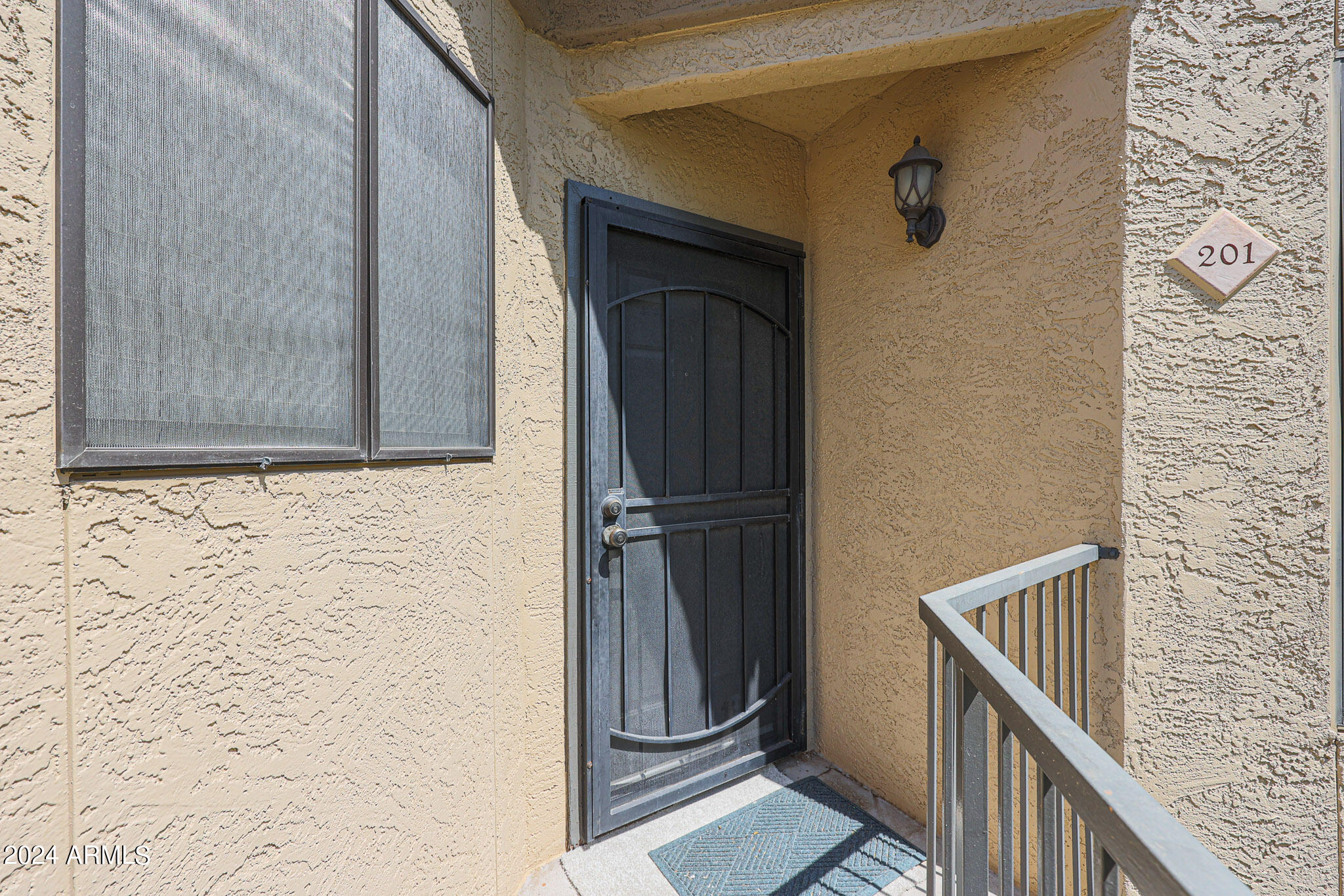 4925 E DESERT COVE Avenue, 201