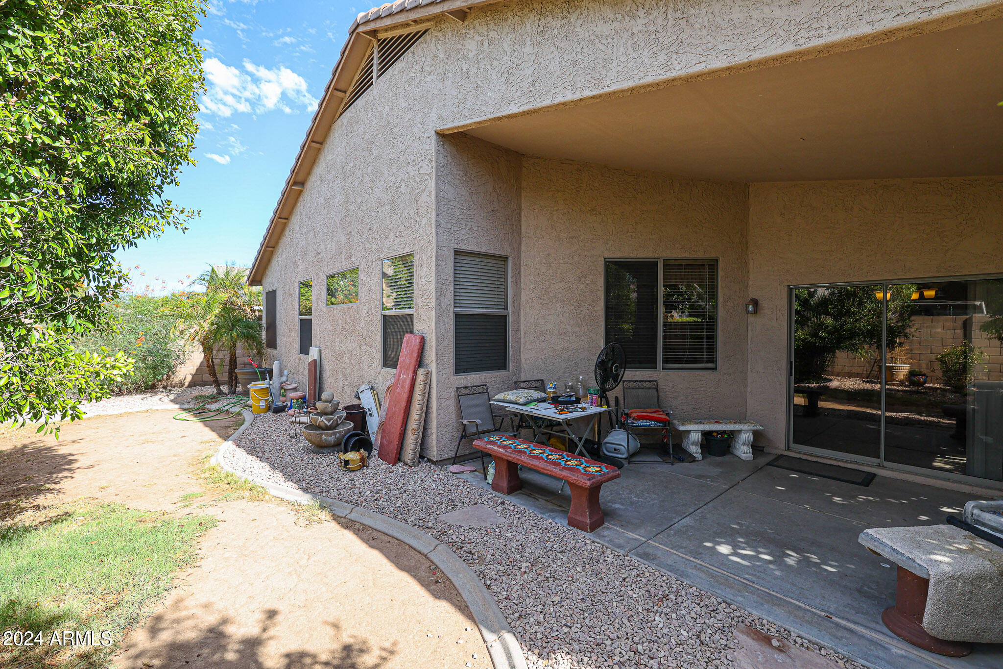 9222 W LONE CACTUS Drive