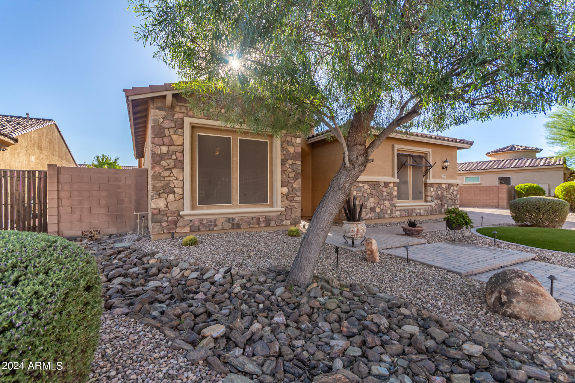 2299 E SADDLEBROOK Road