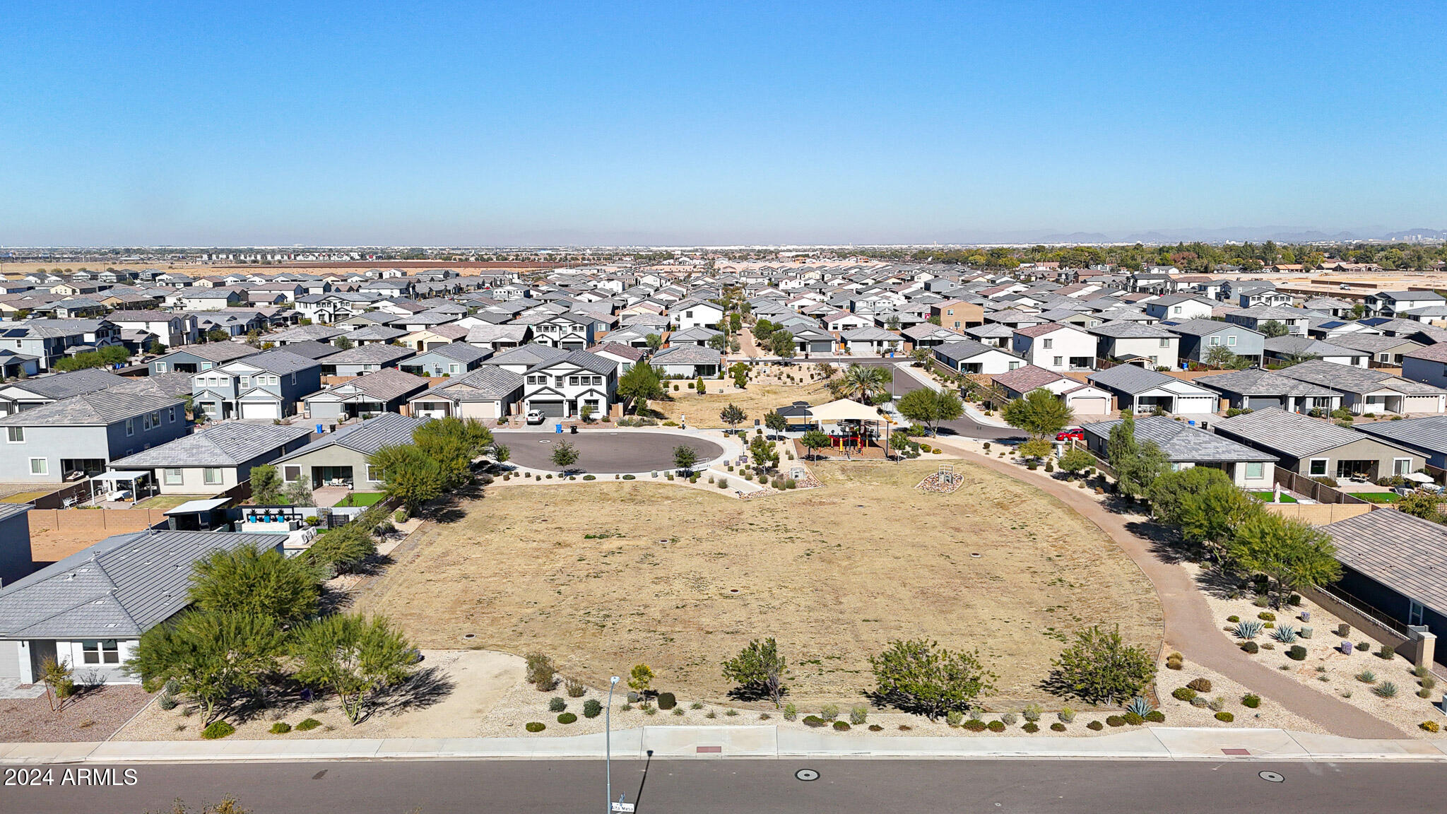 5623 W STARGAZER Place