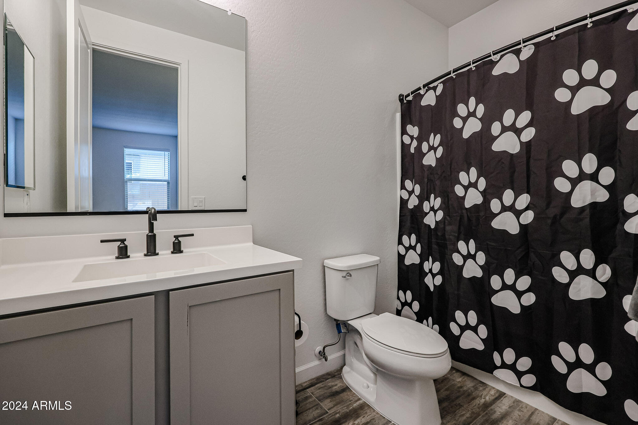 5623 W STARGAZER Place