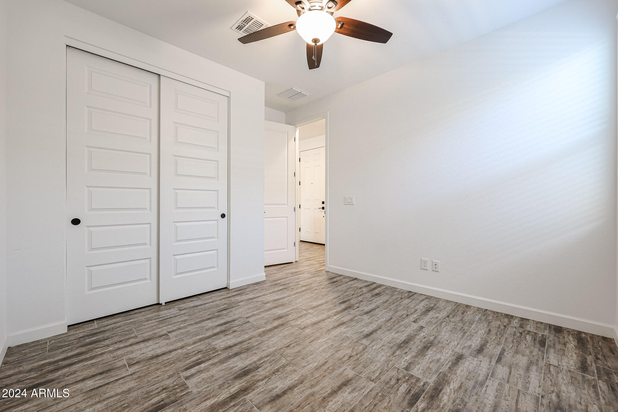 5623 W STARGAZER Place