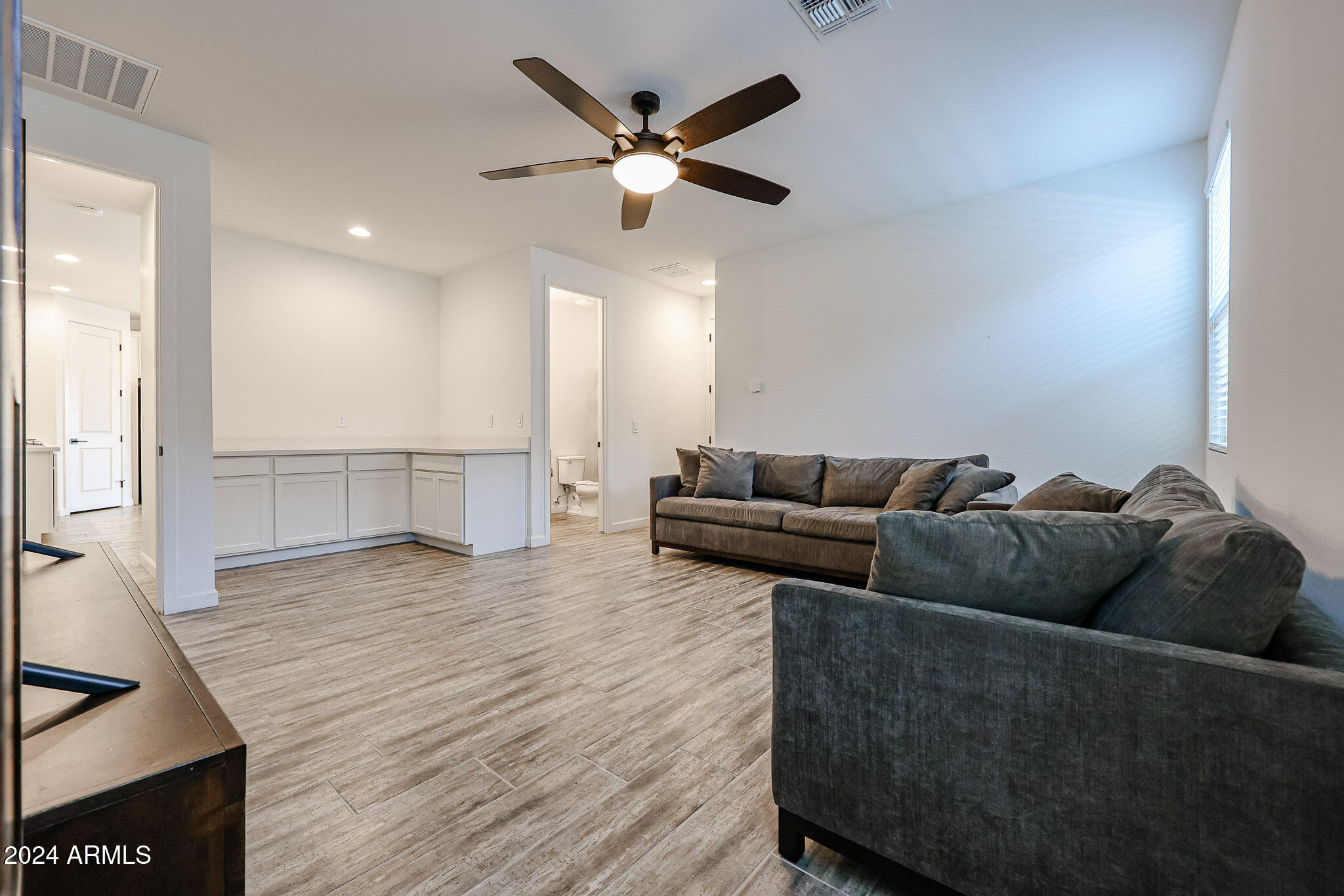 5623 W STARGAZER Place