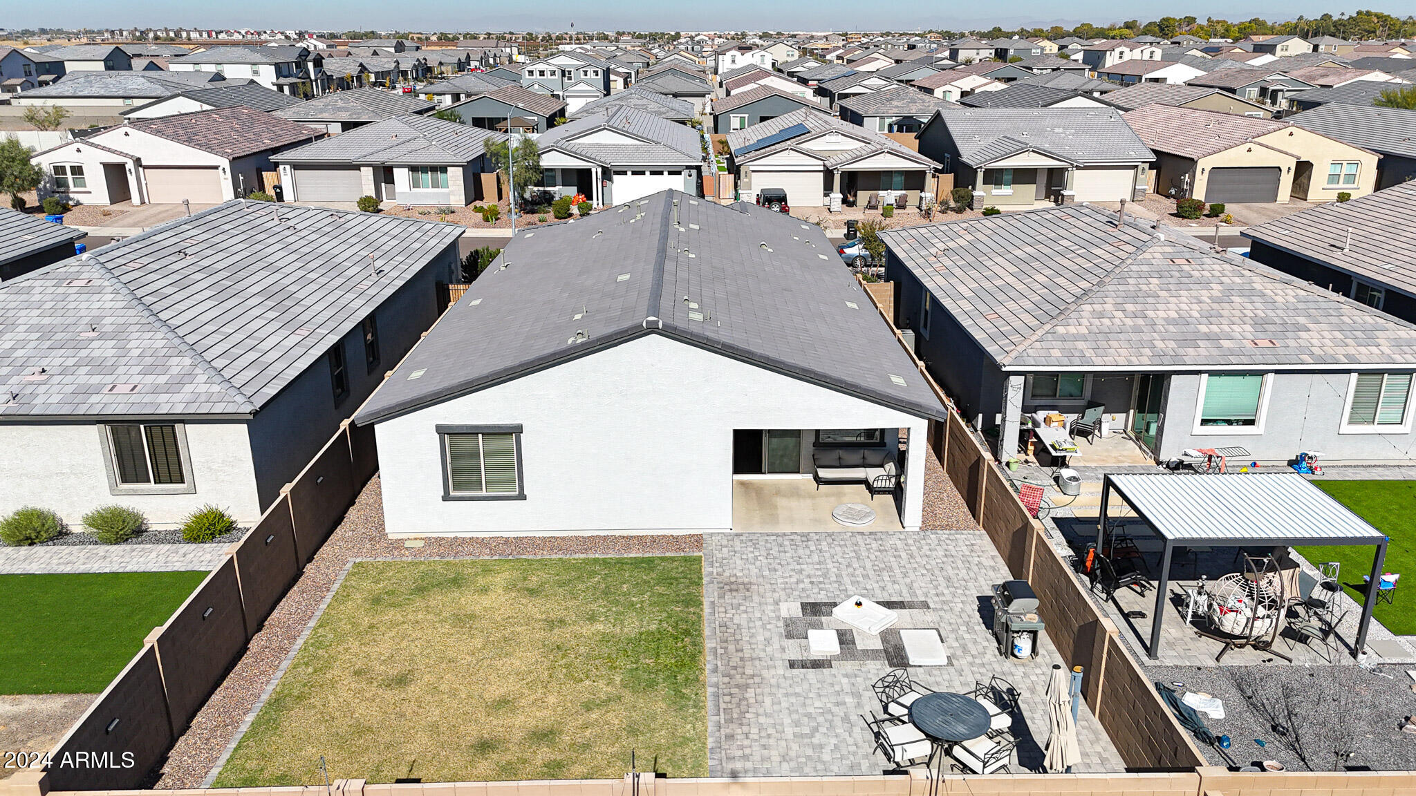 5623 W STARGAZER Place