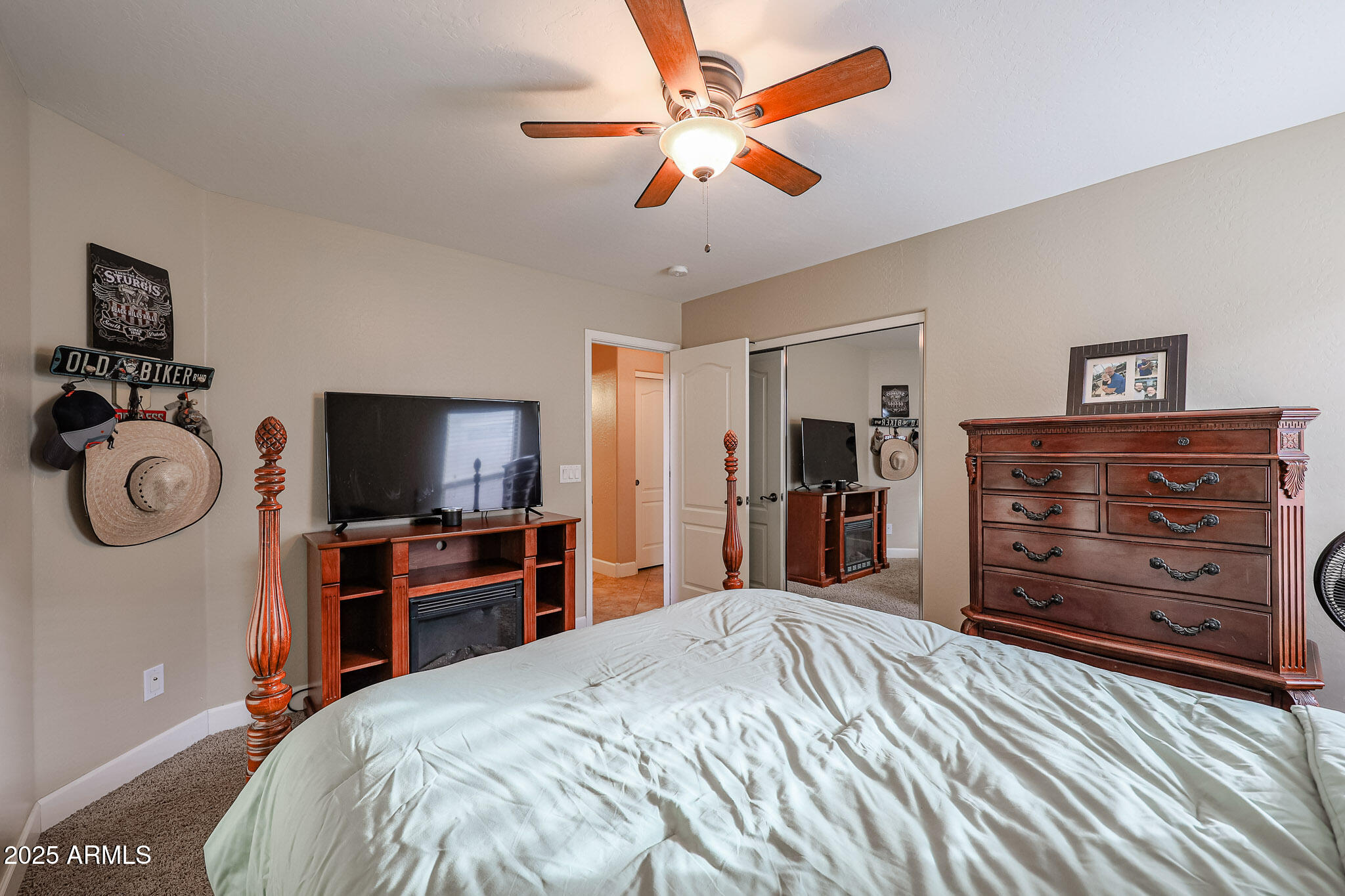 16204 W HILTON Avenue