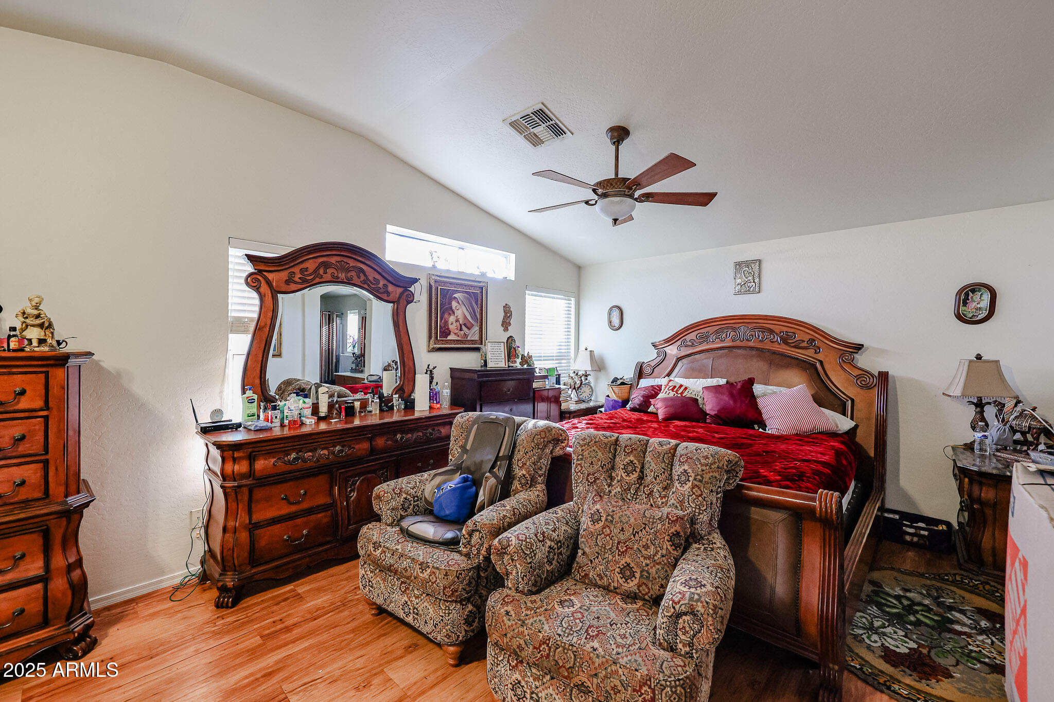 2711 E CAMPO BELLO Drive