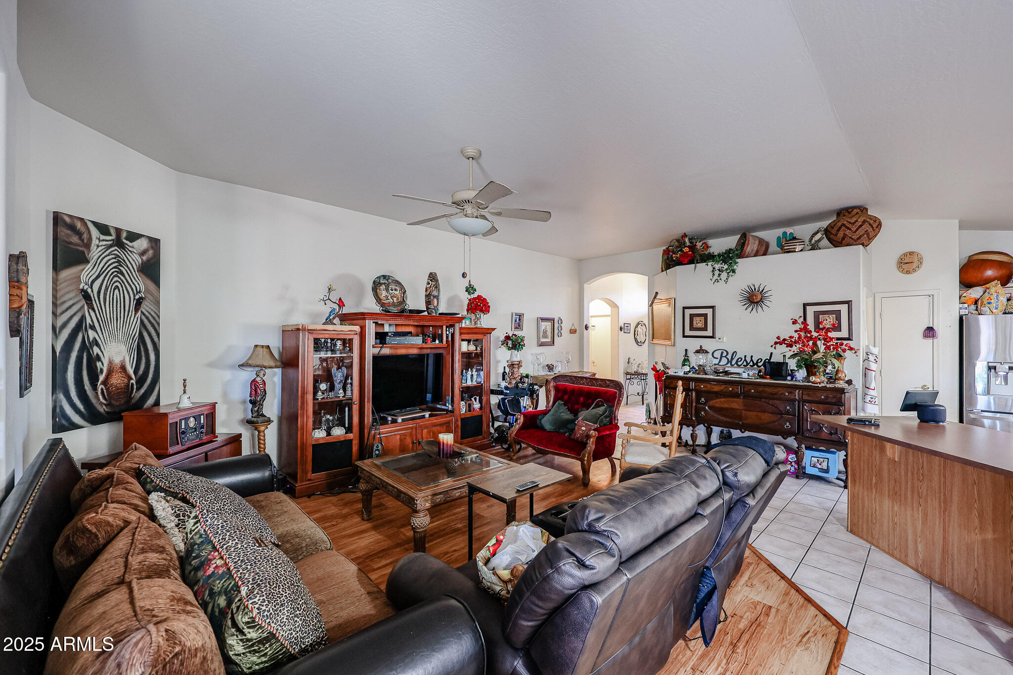 2711 E CAMPO BELLO Drive