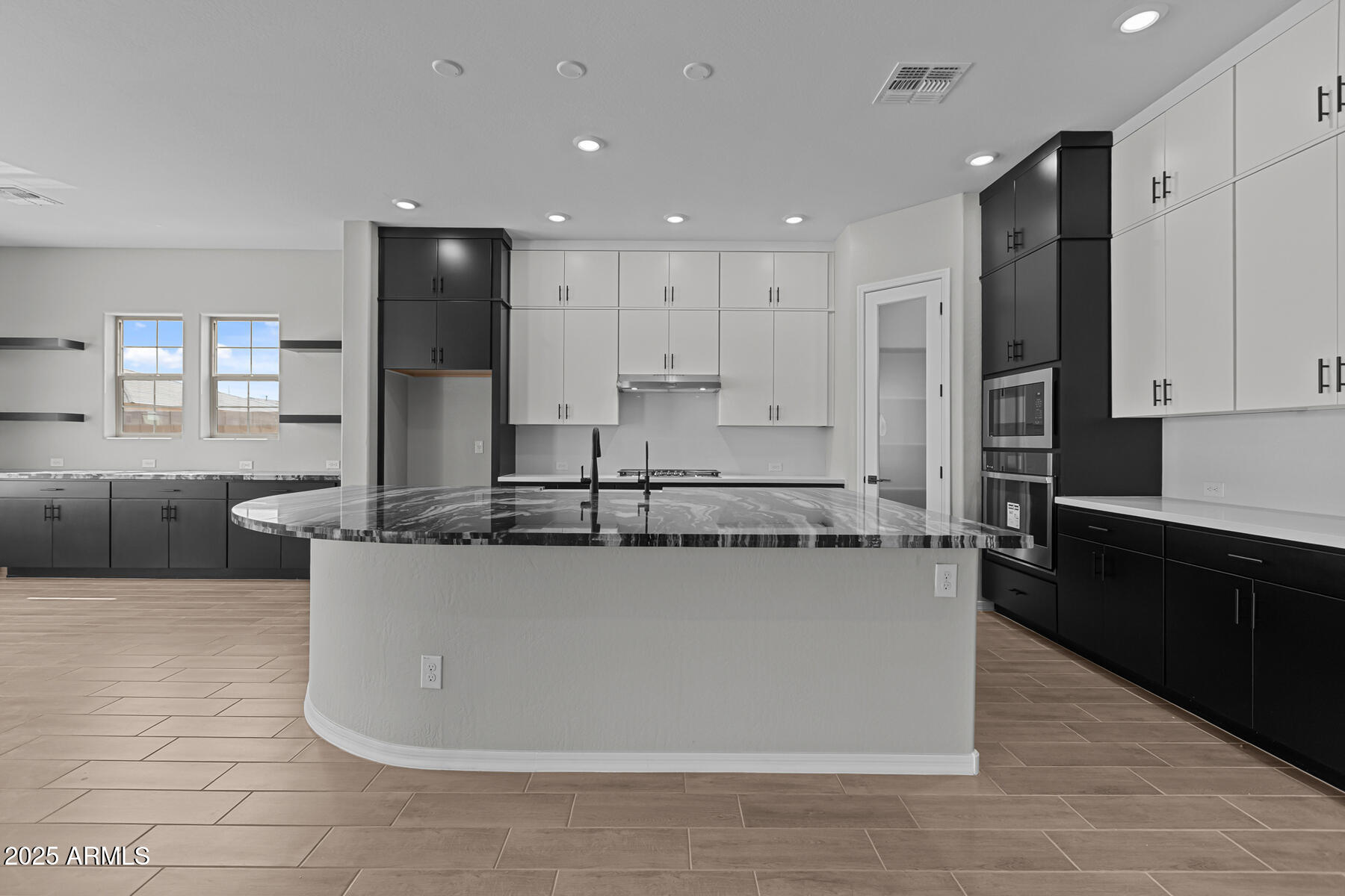 12332 W PARKWAY Lane