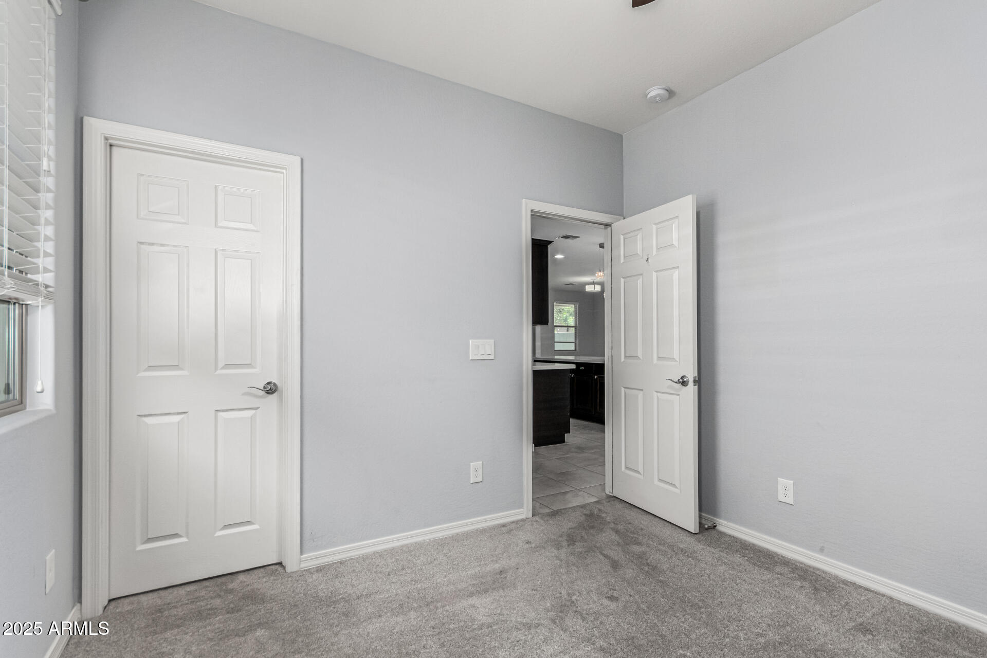 7423 S 28TH Place