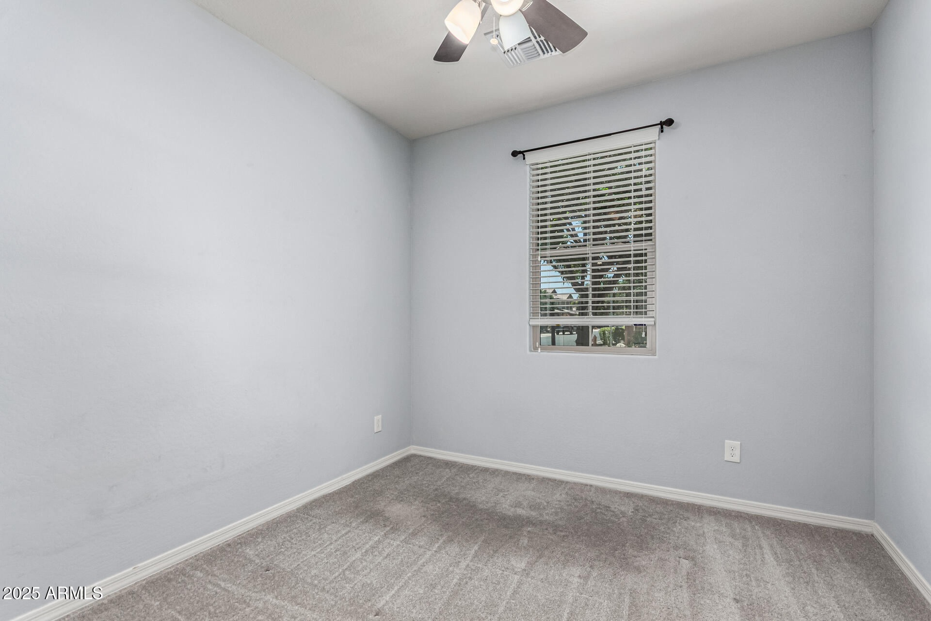 7423 S 28TH Place