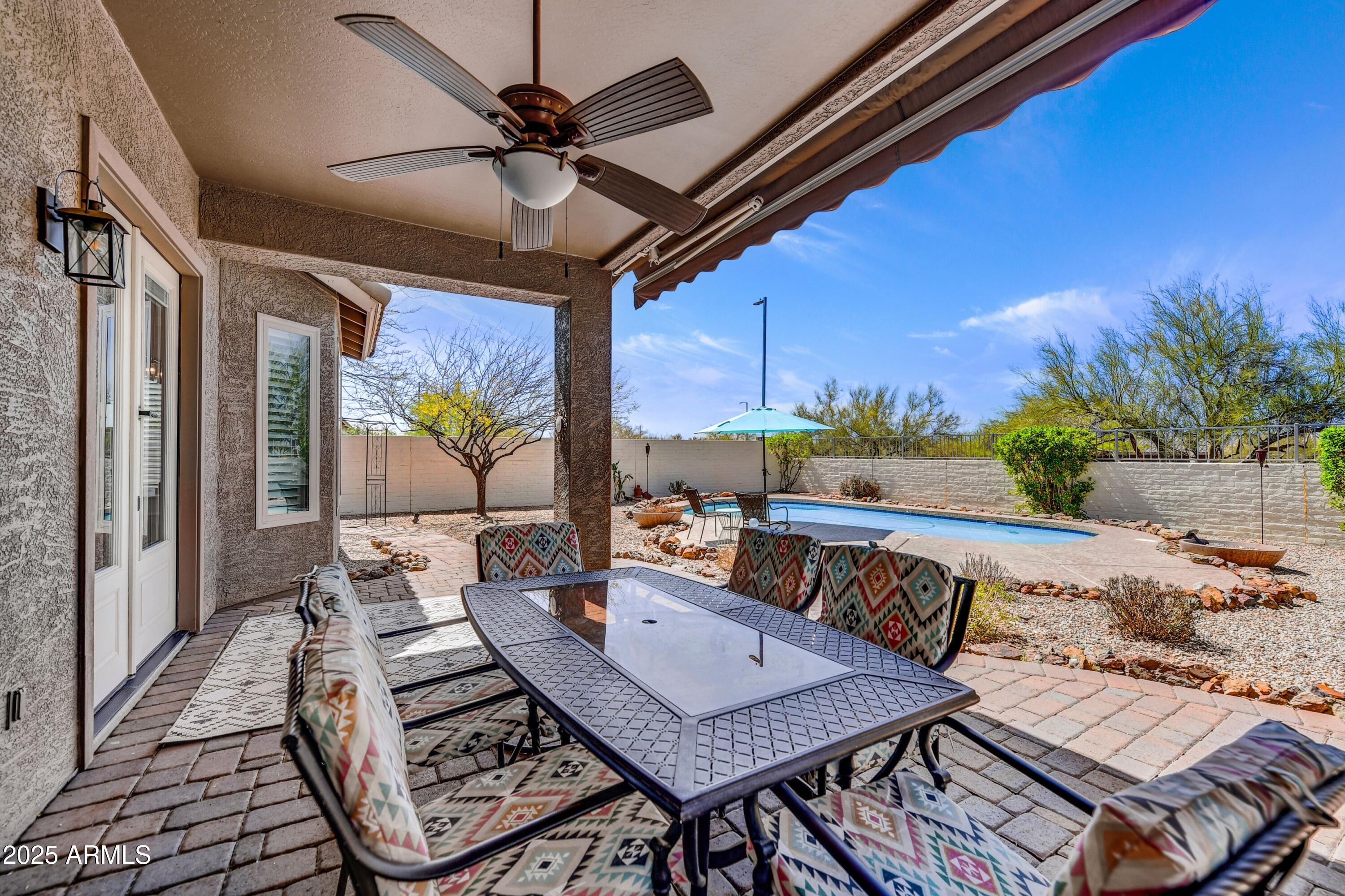 5537 E DUSTY WREN Drive