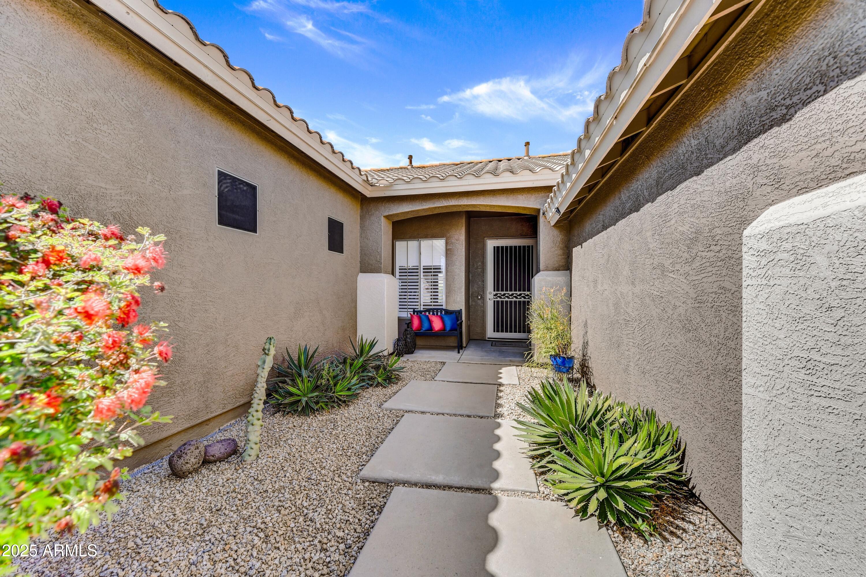 5537 E DUSTY WREN Drive