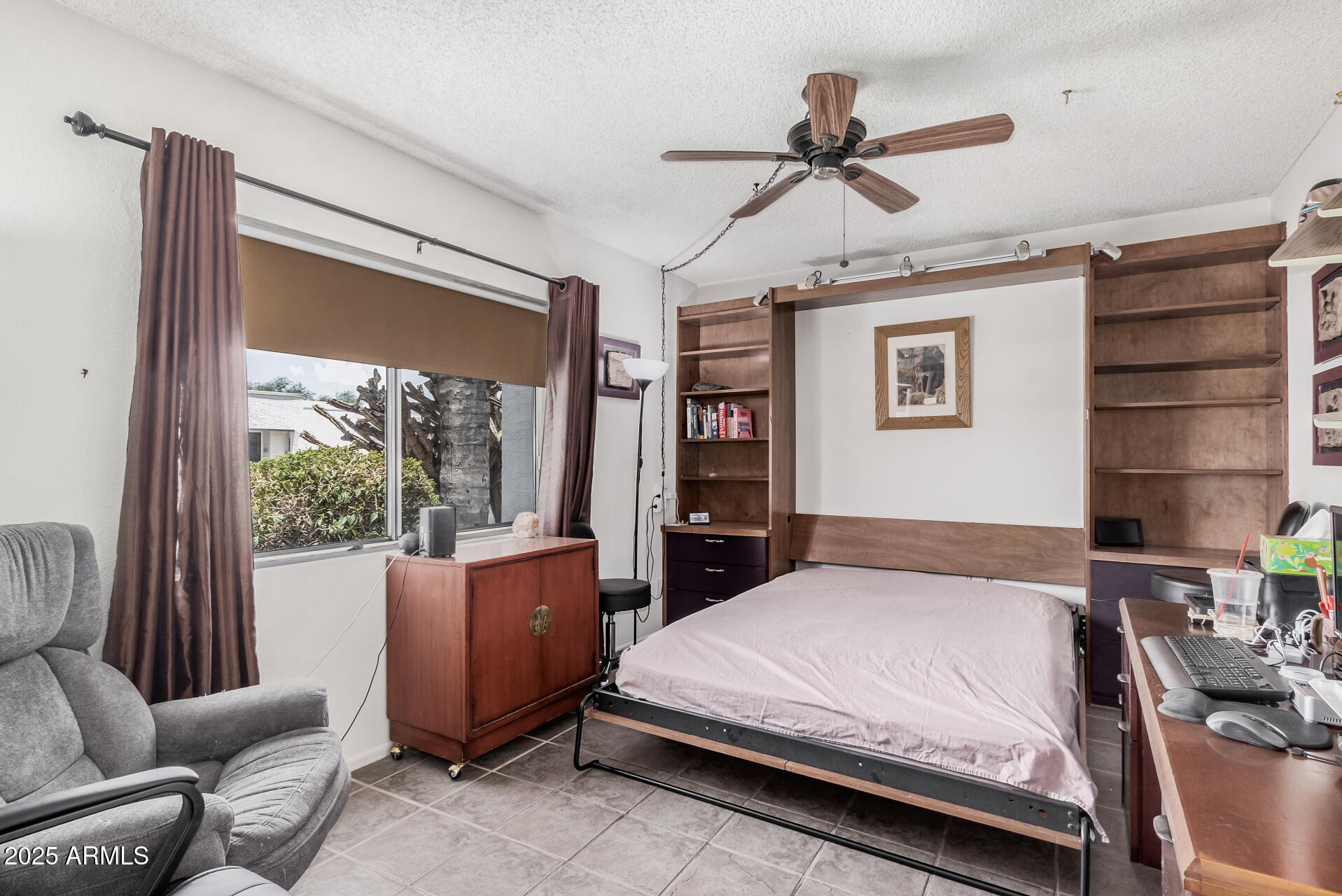 831 E VILLA RITA Drive