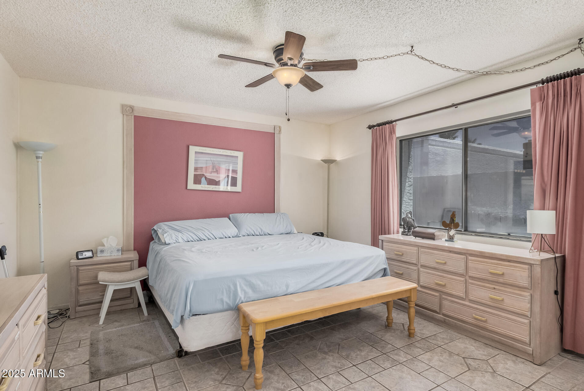 831 E VILLA RITA Drive