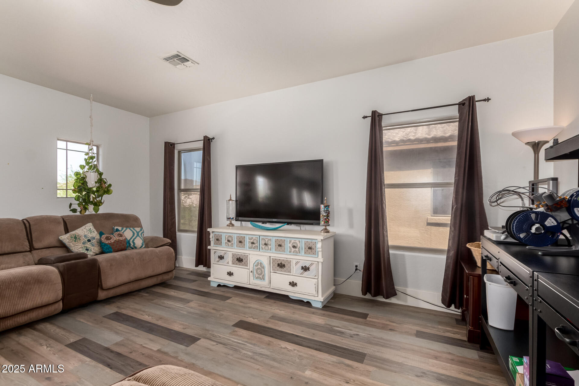 3741 W JACKSONVILLE Drive, Phoenix