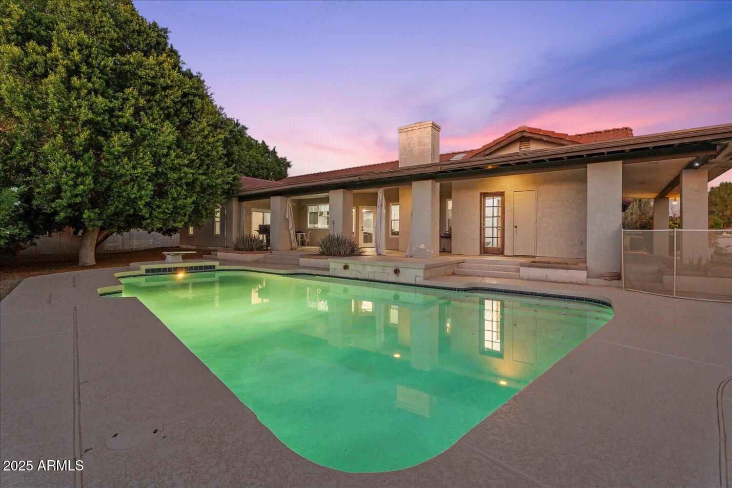 1244 N NORFOLK Circle