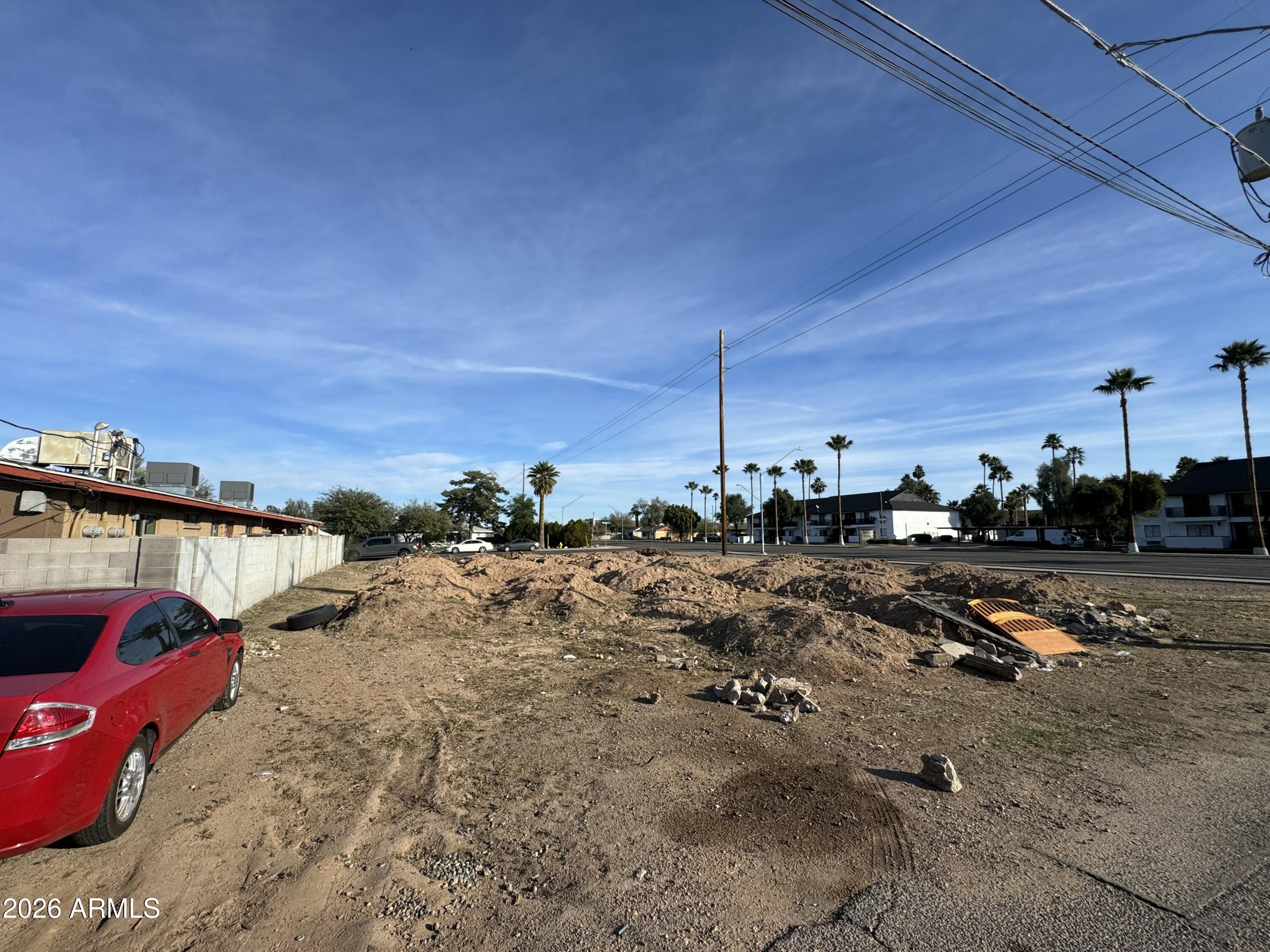 7503 W PALMAIRE Avenue 79