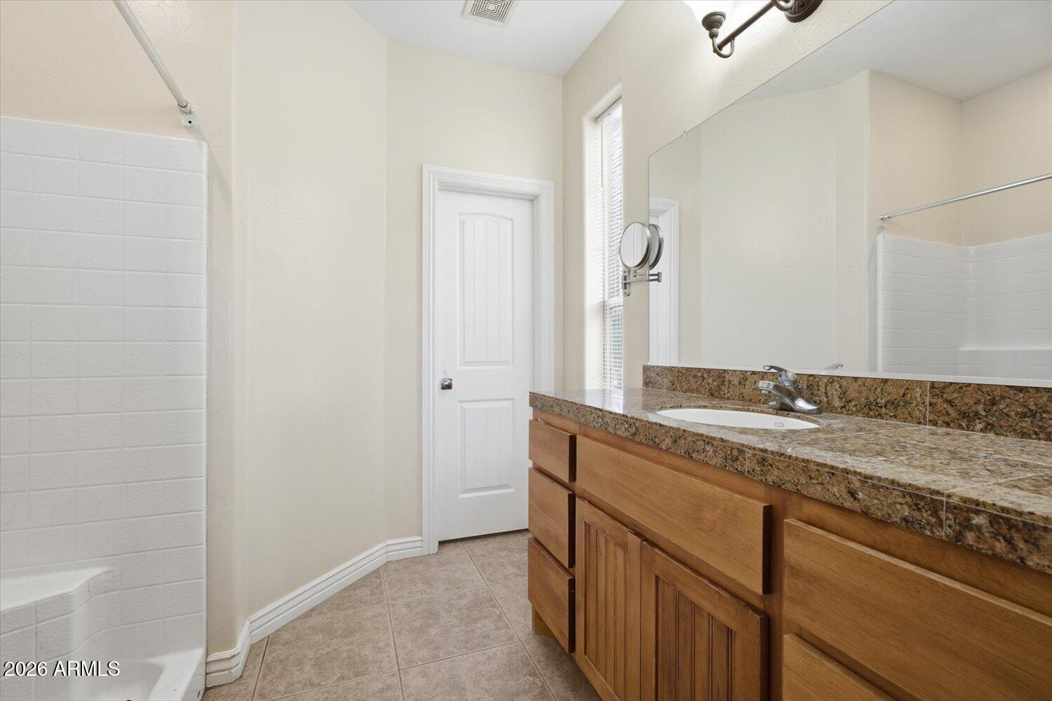 20305 W PEAKVIEW Road