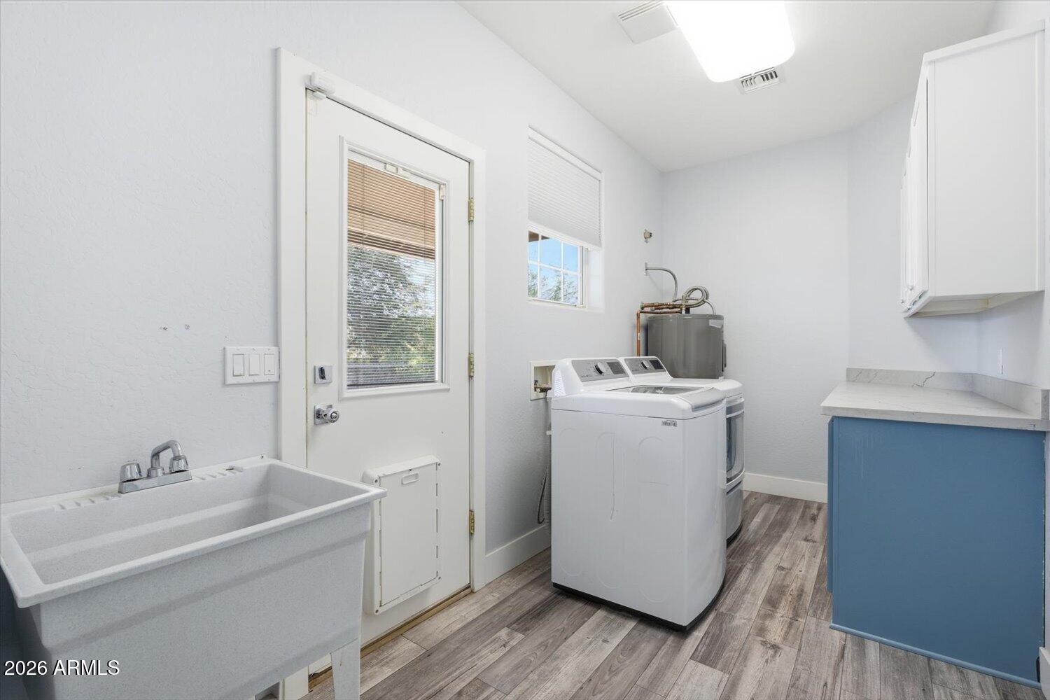 20305 W PEAKVIEW Road