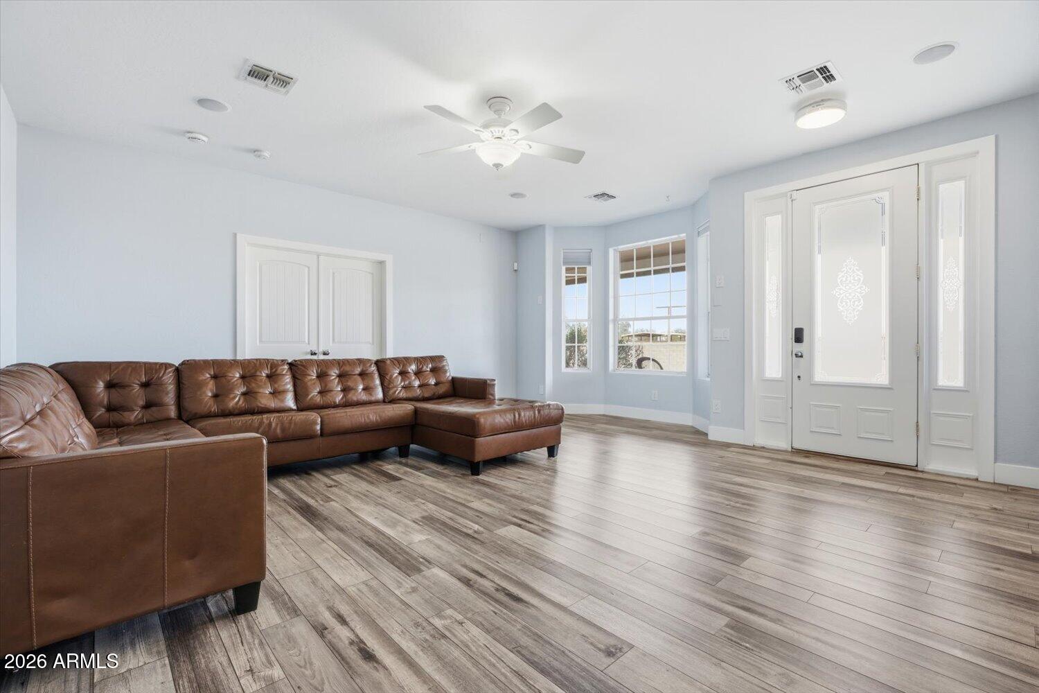 20305 W PEAKVIEW Road