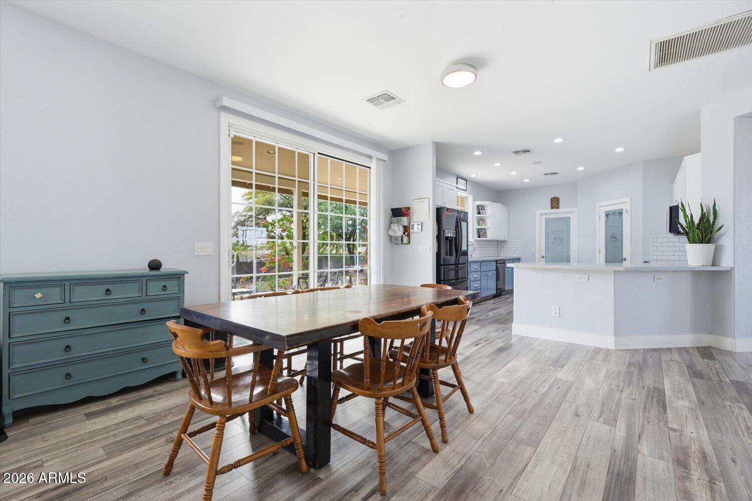 20305 W PEAKVIEW Road