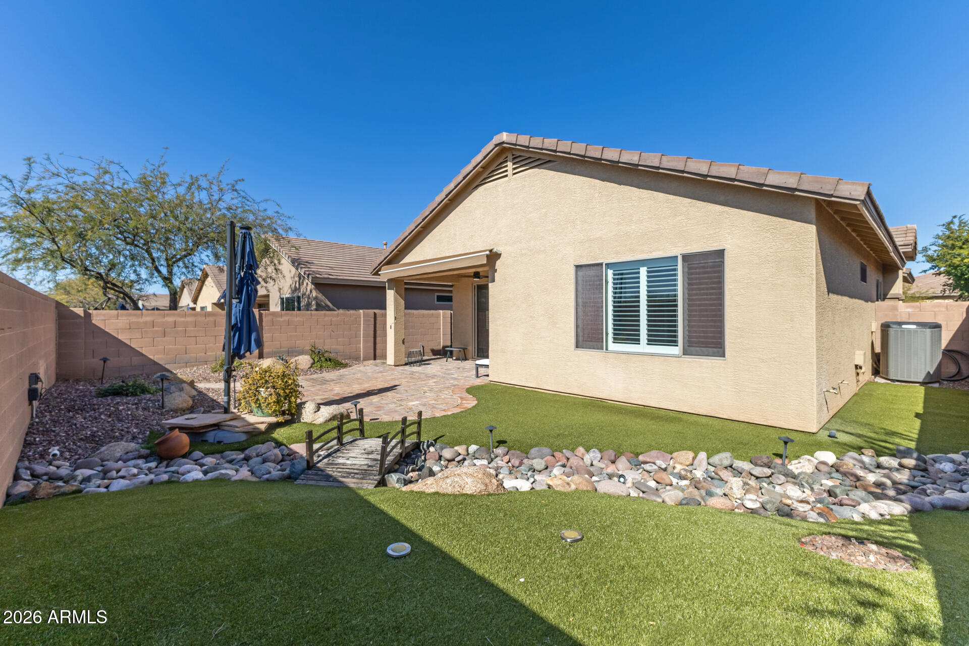 1779 W OWENS Way
