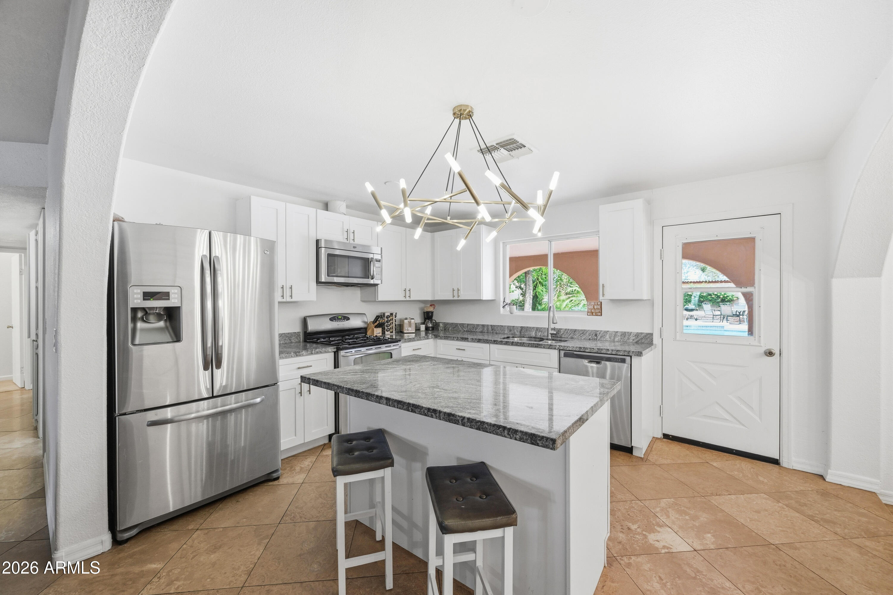 4528 E HOBART Street