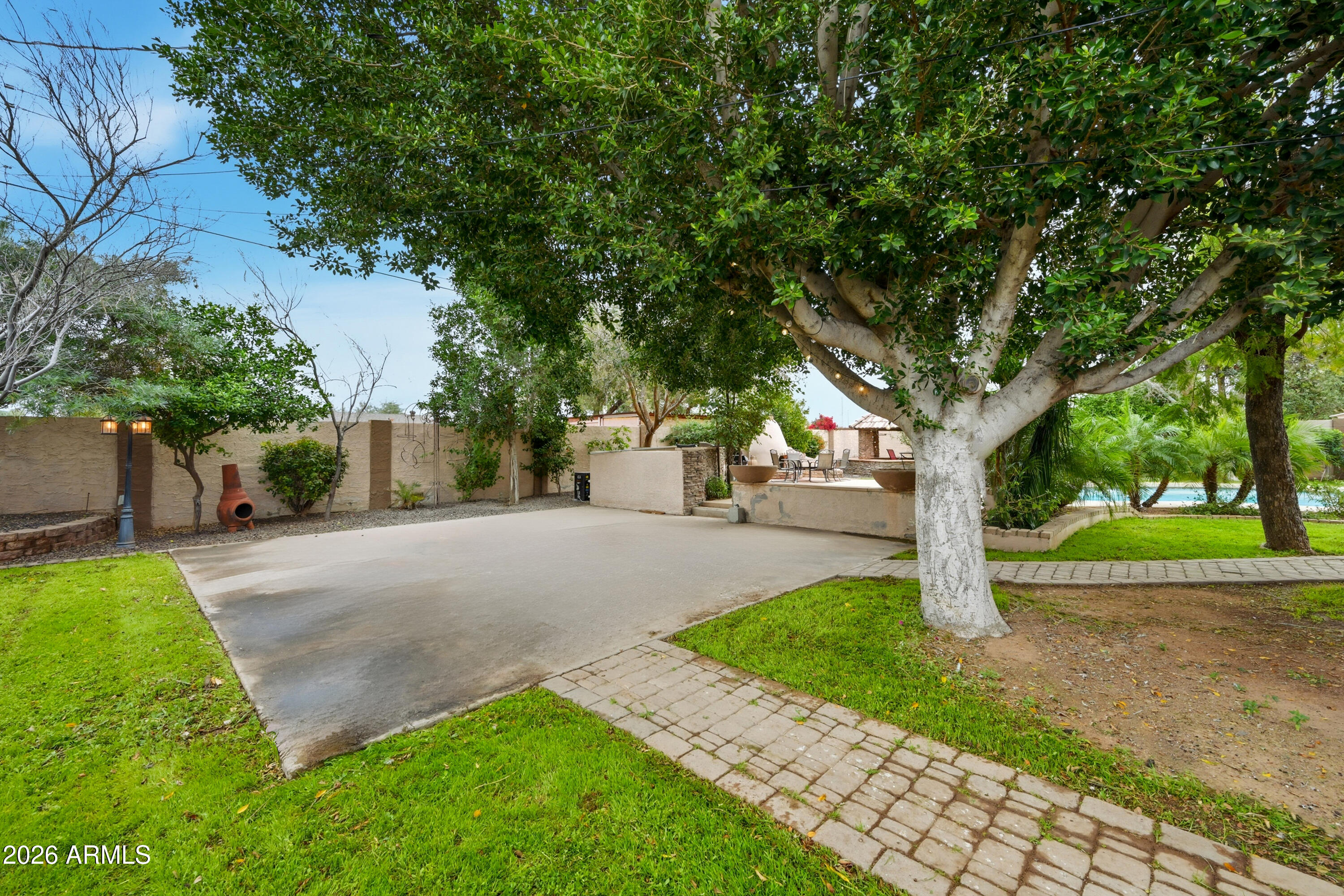 4528 E HOBART Street