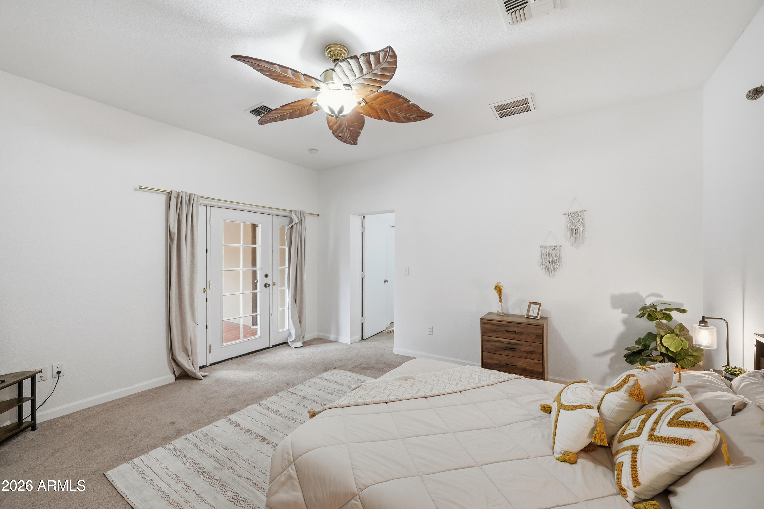 4528 E HOBART Street