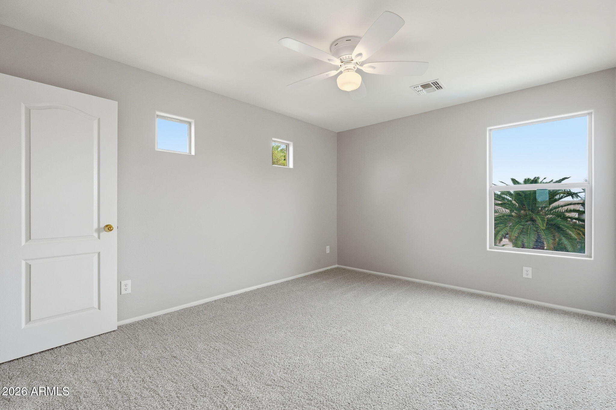 1635 E Debbie Drive E