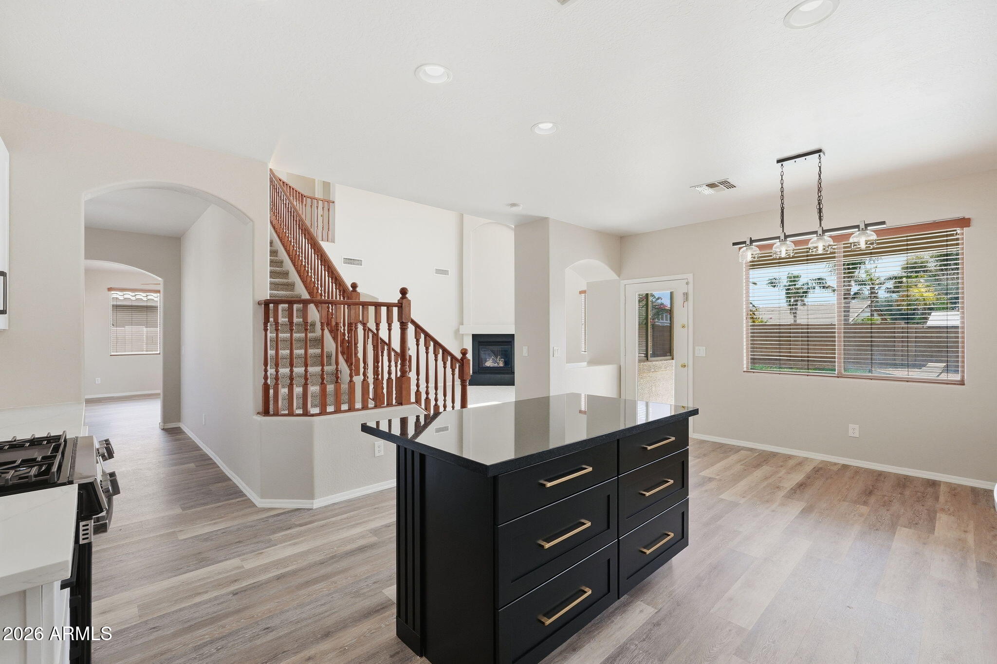 1635 E Debbie Drive E