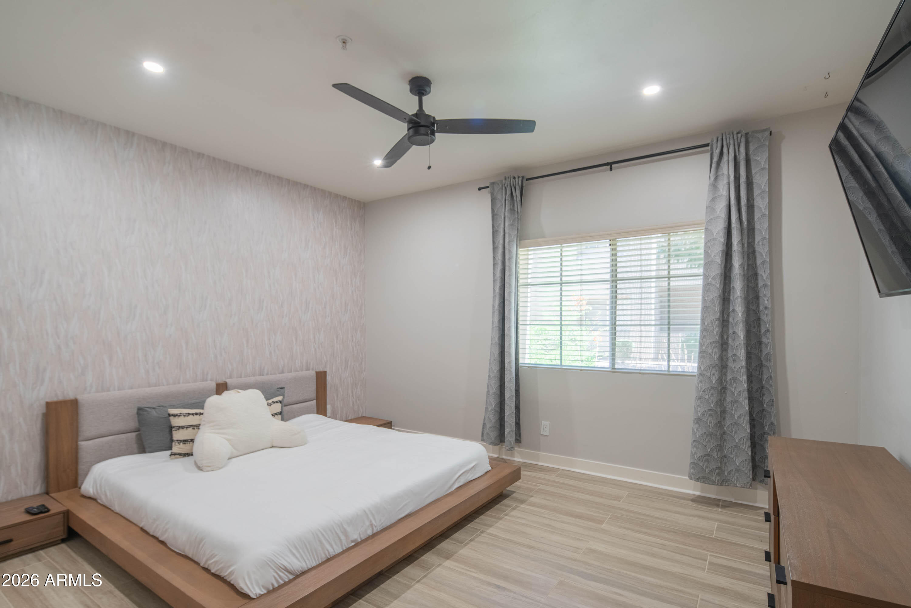 11333 N 92ND Street 1075