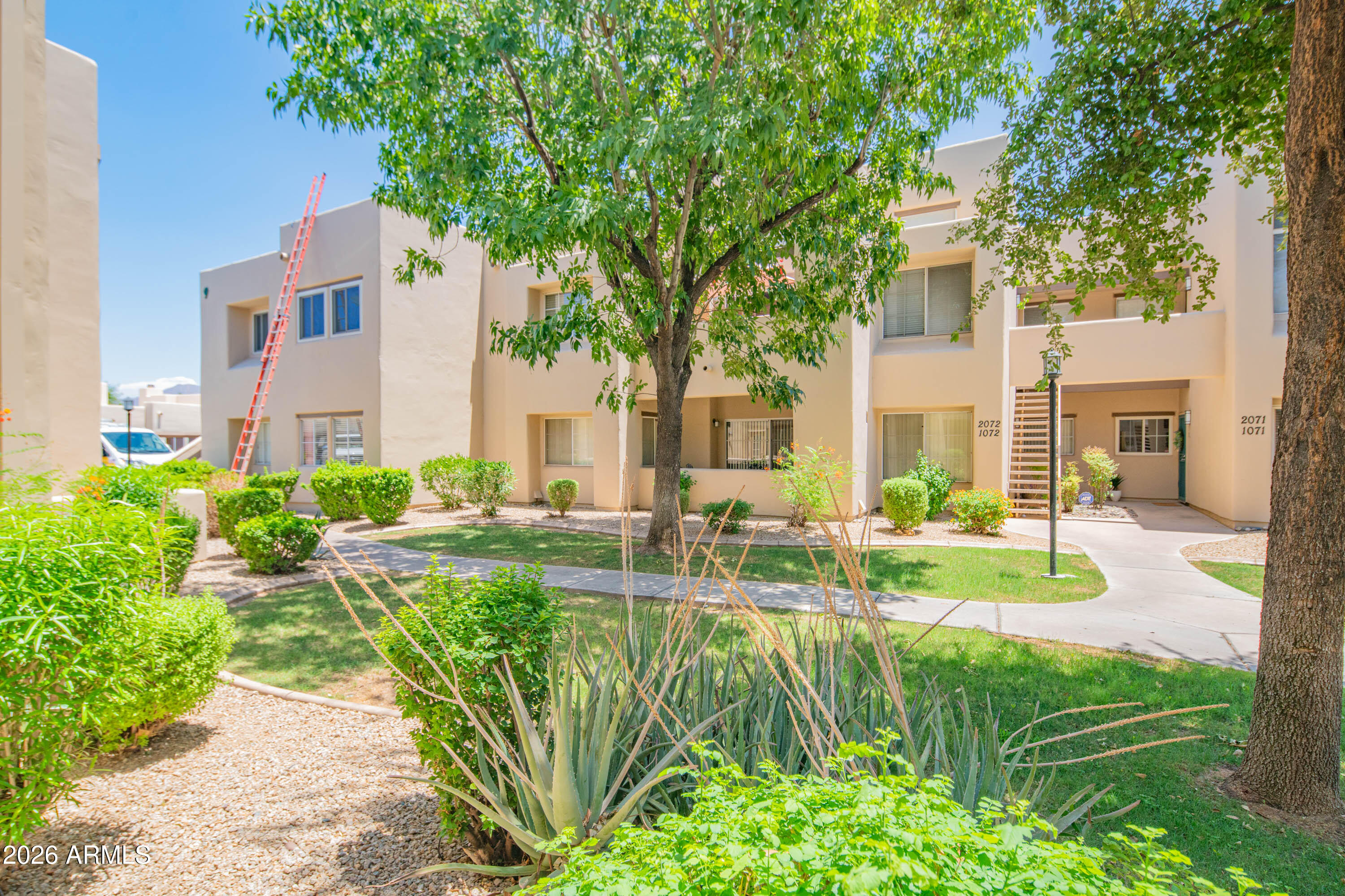 11333 N 92ND Street 1075