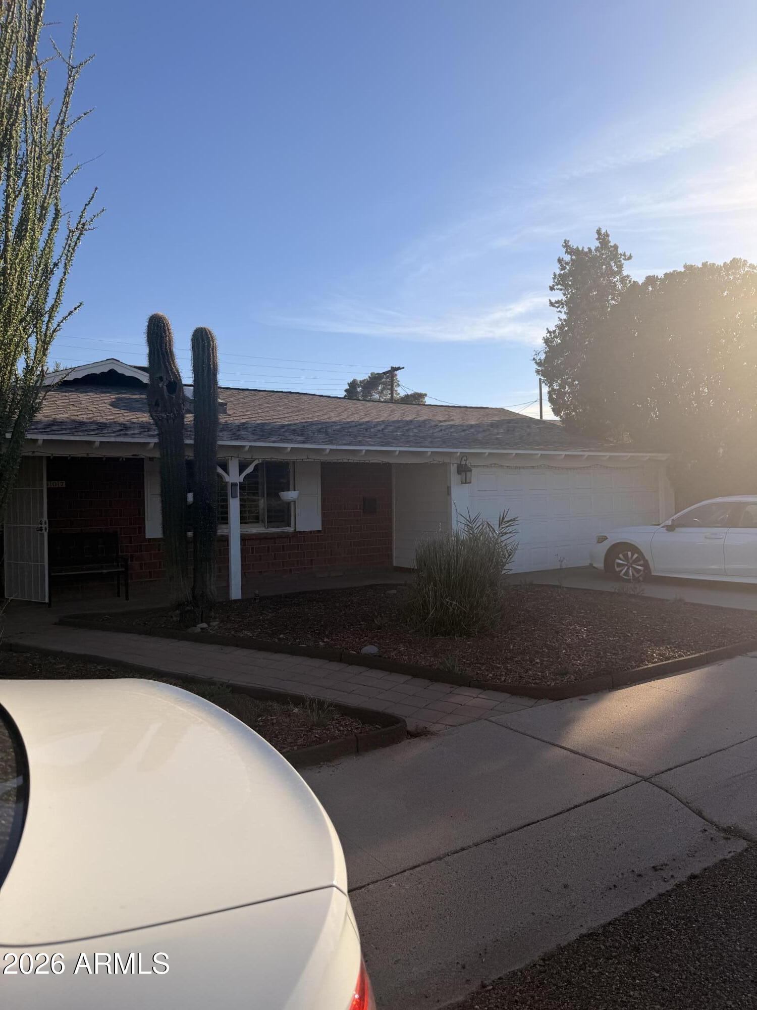 8407 E RANCHO VISTA Drive