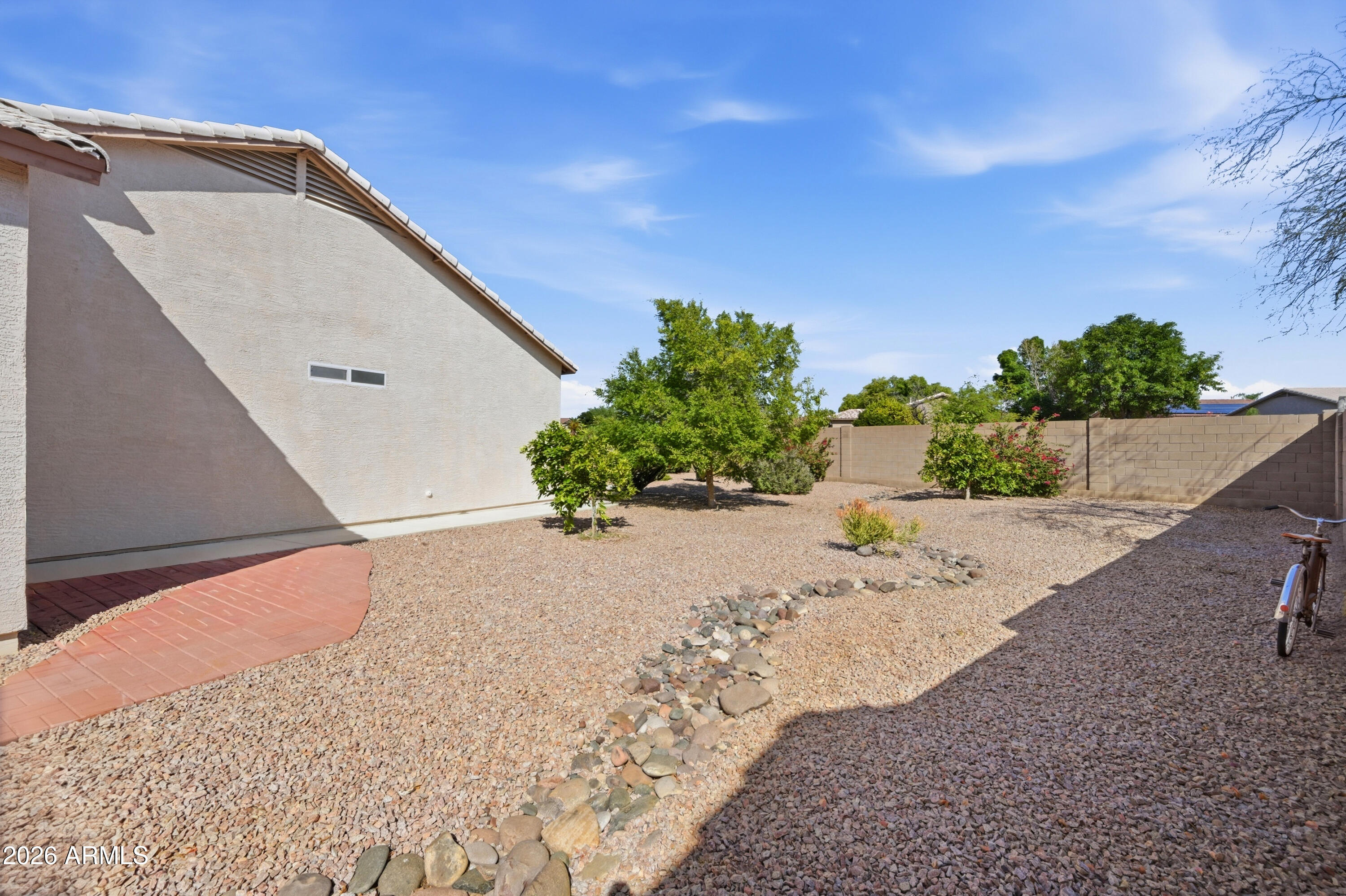 10873 W ORAIBI Drive