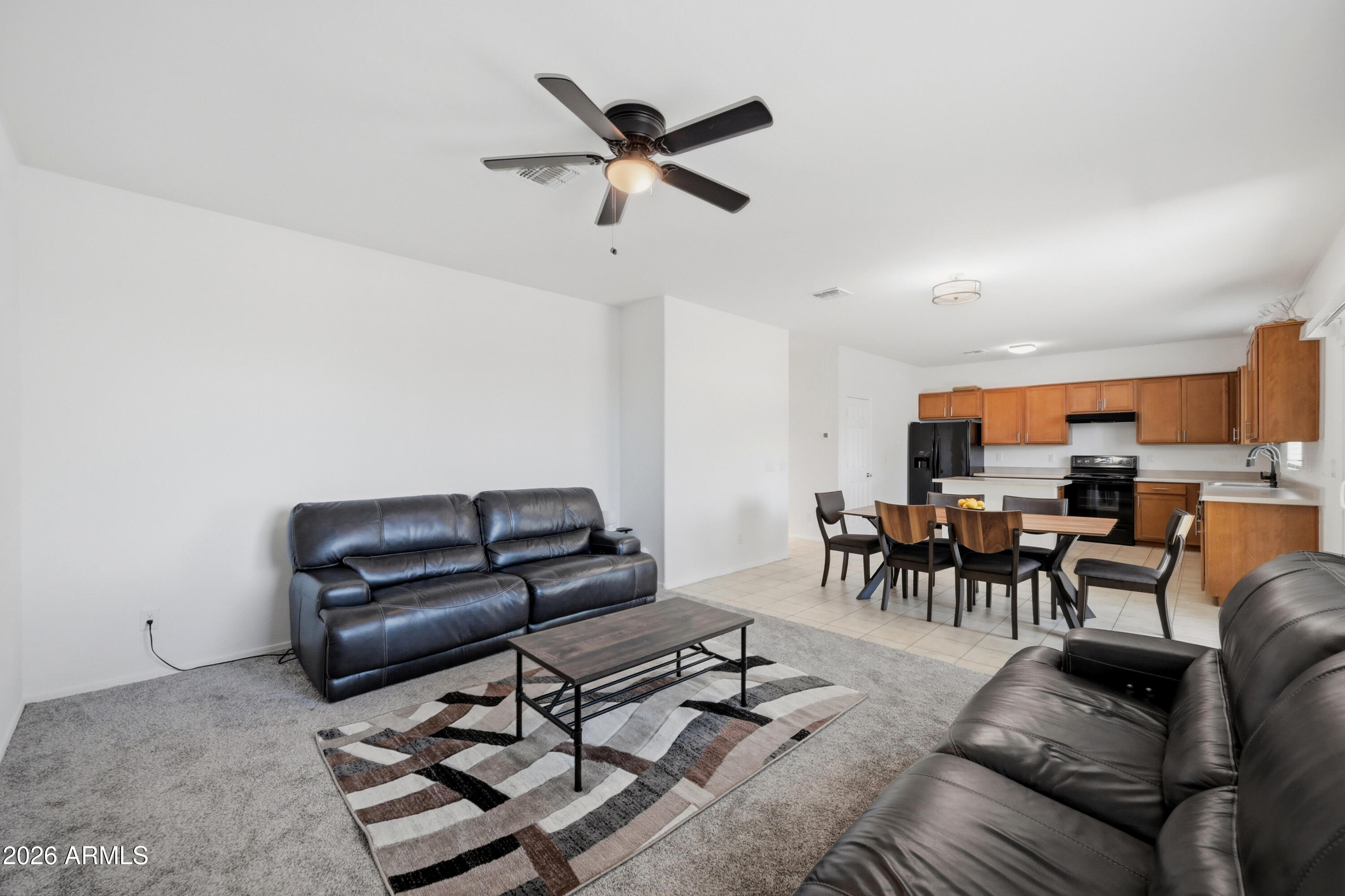 7129 W SOLANO Drive