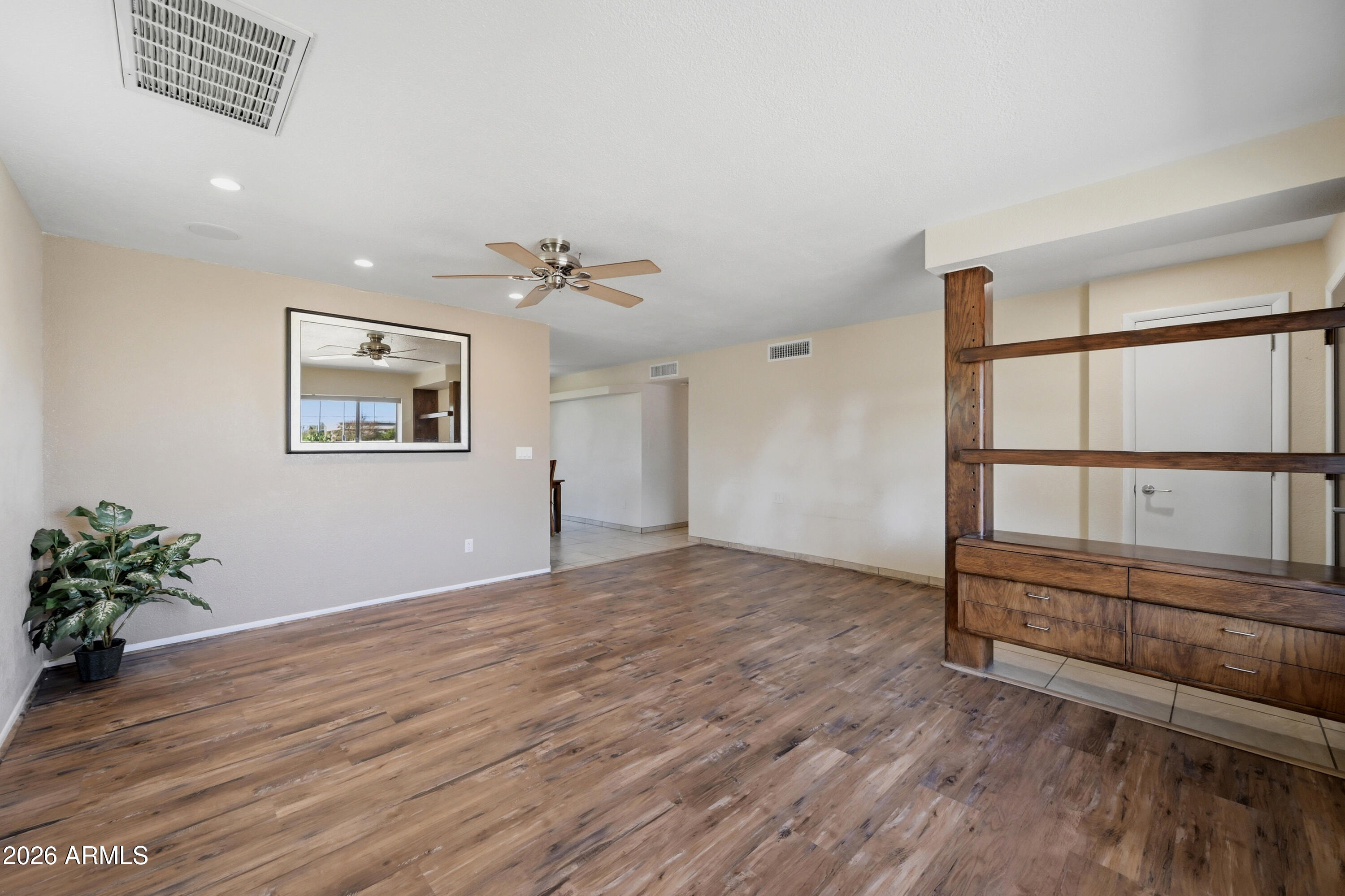 1348 W RENEE Drive
