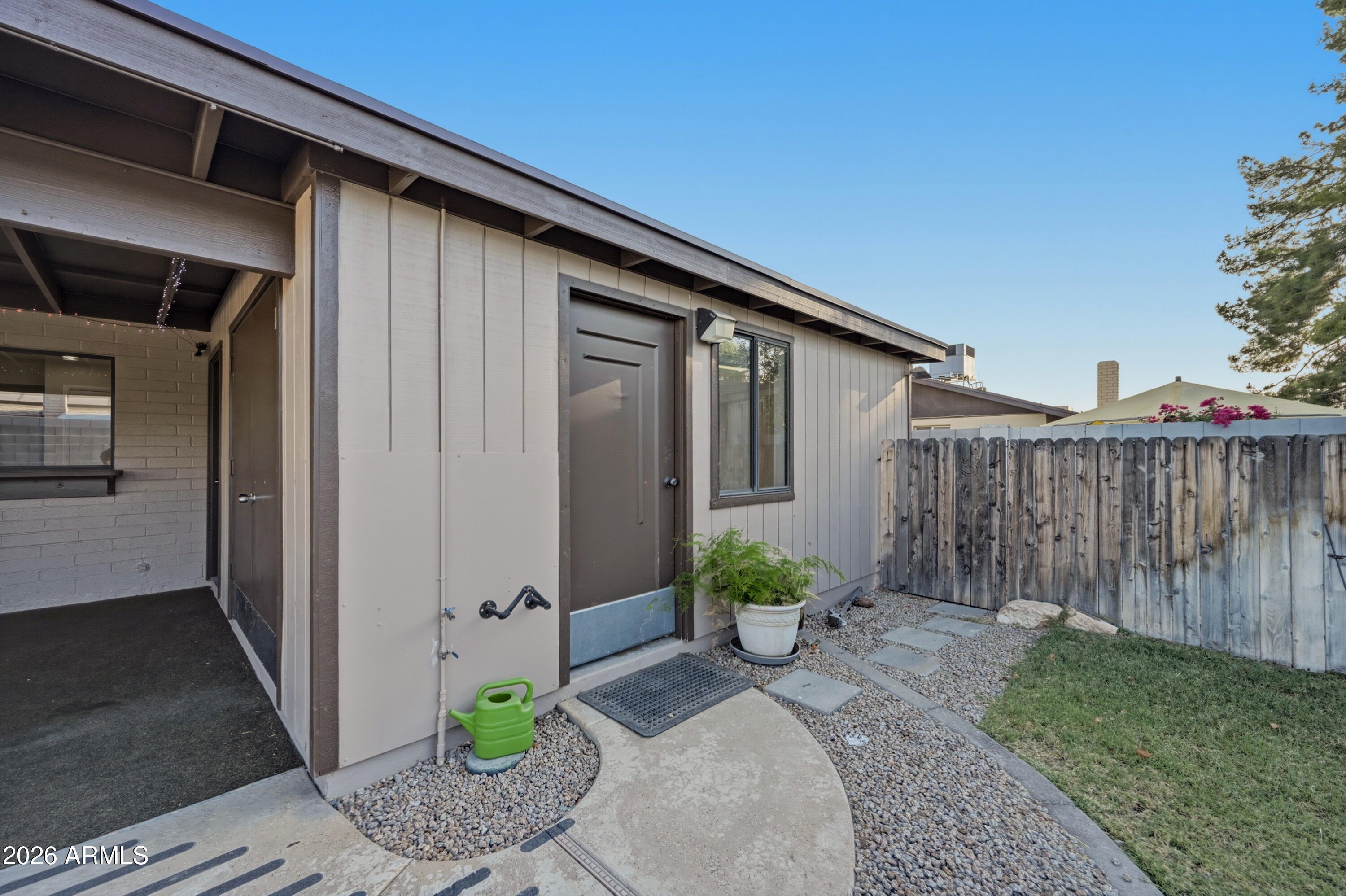 1348 W RENEE Drive