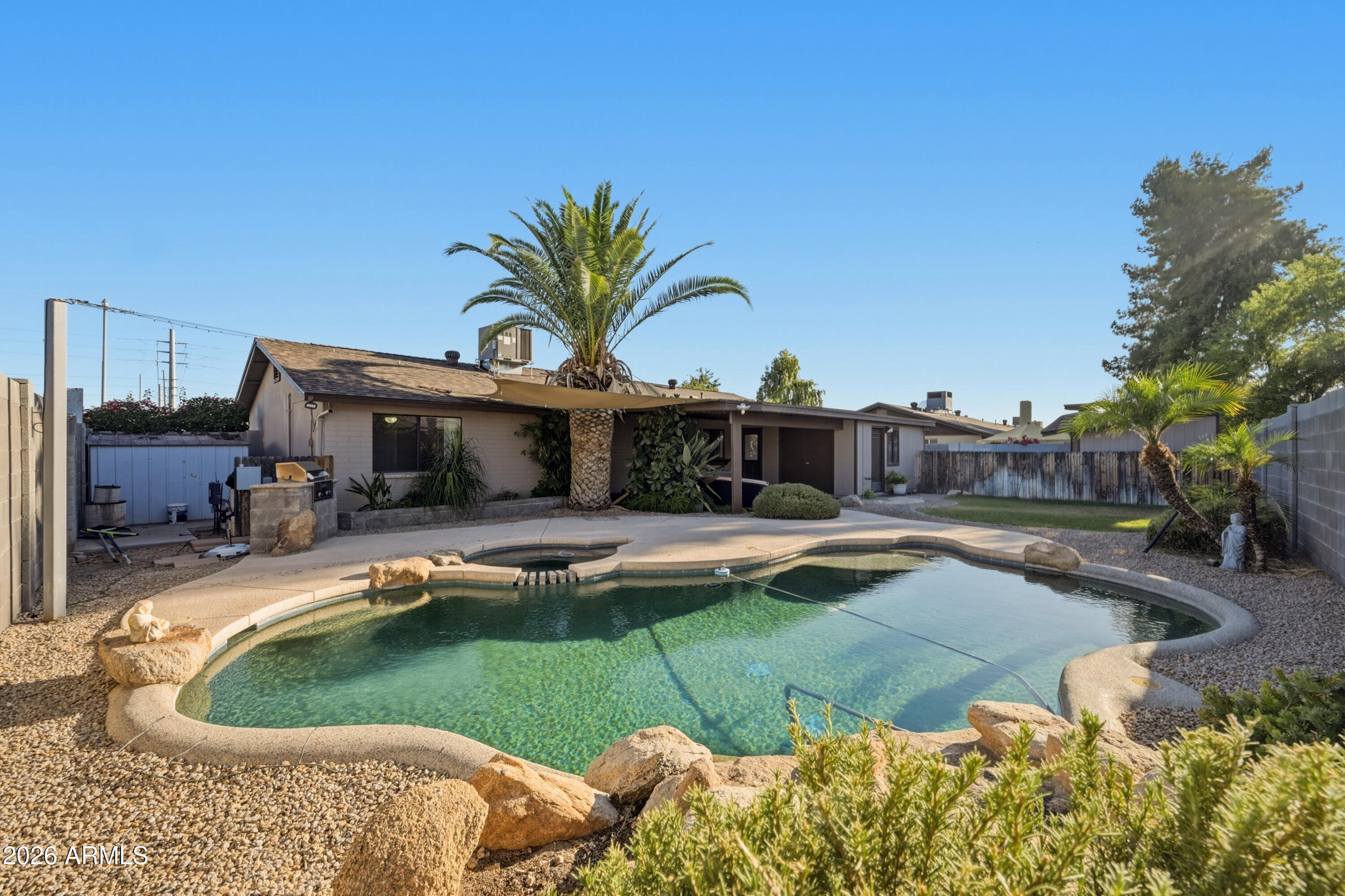 1348 W RENEE Drive