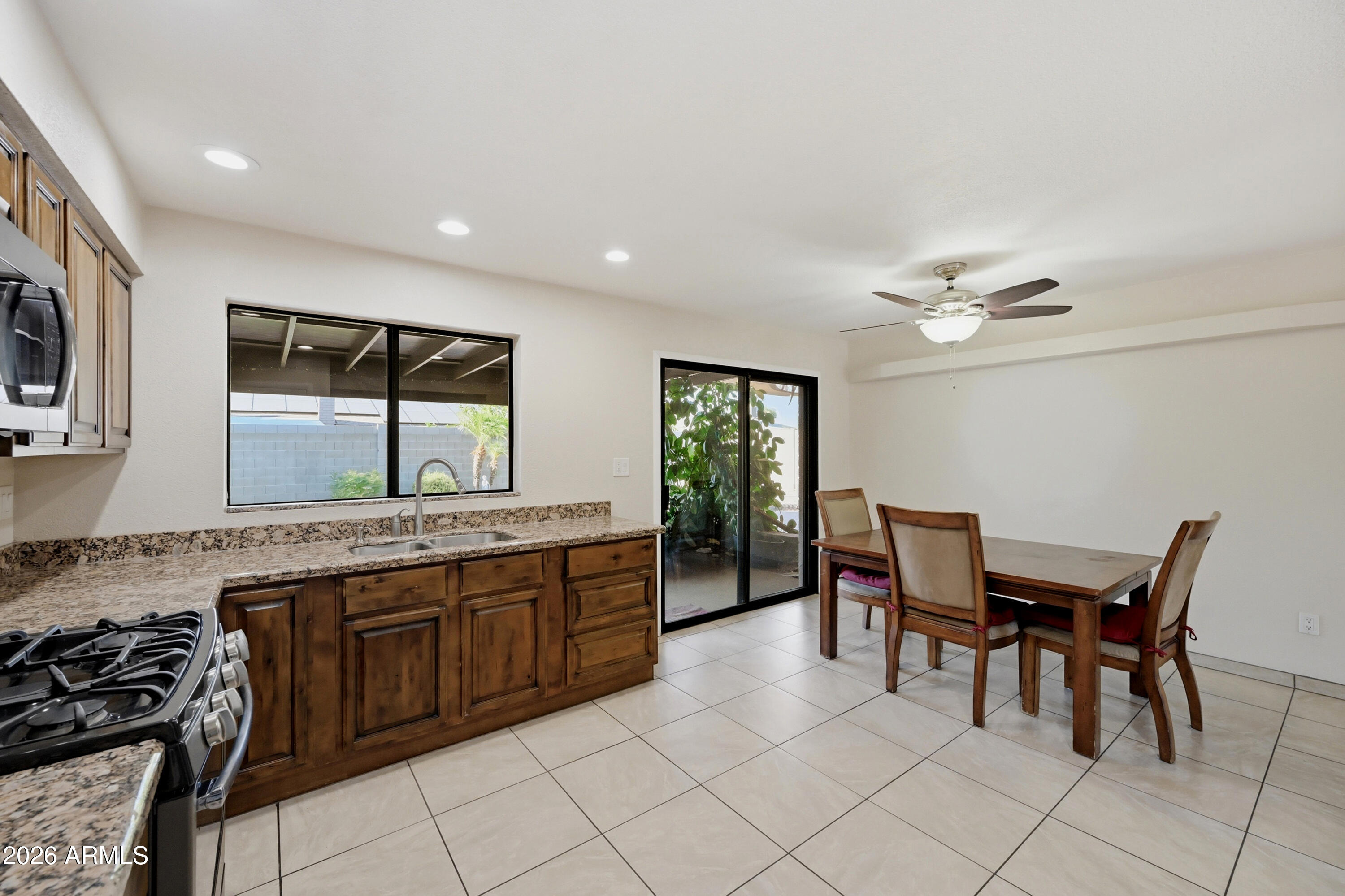 1348 W RENEE Drive