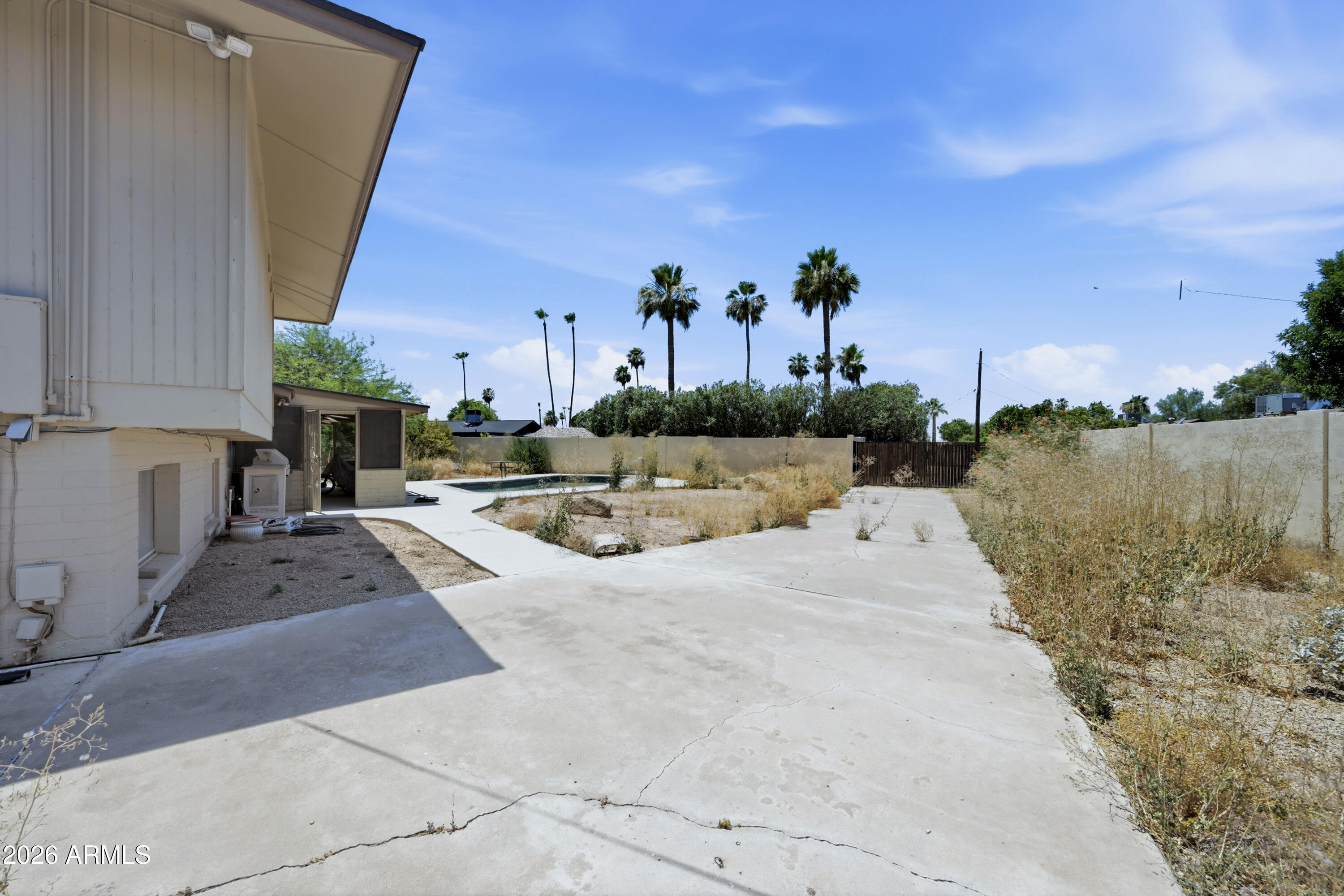 8720 E BONITA Drive