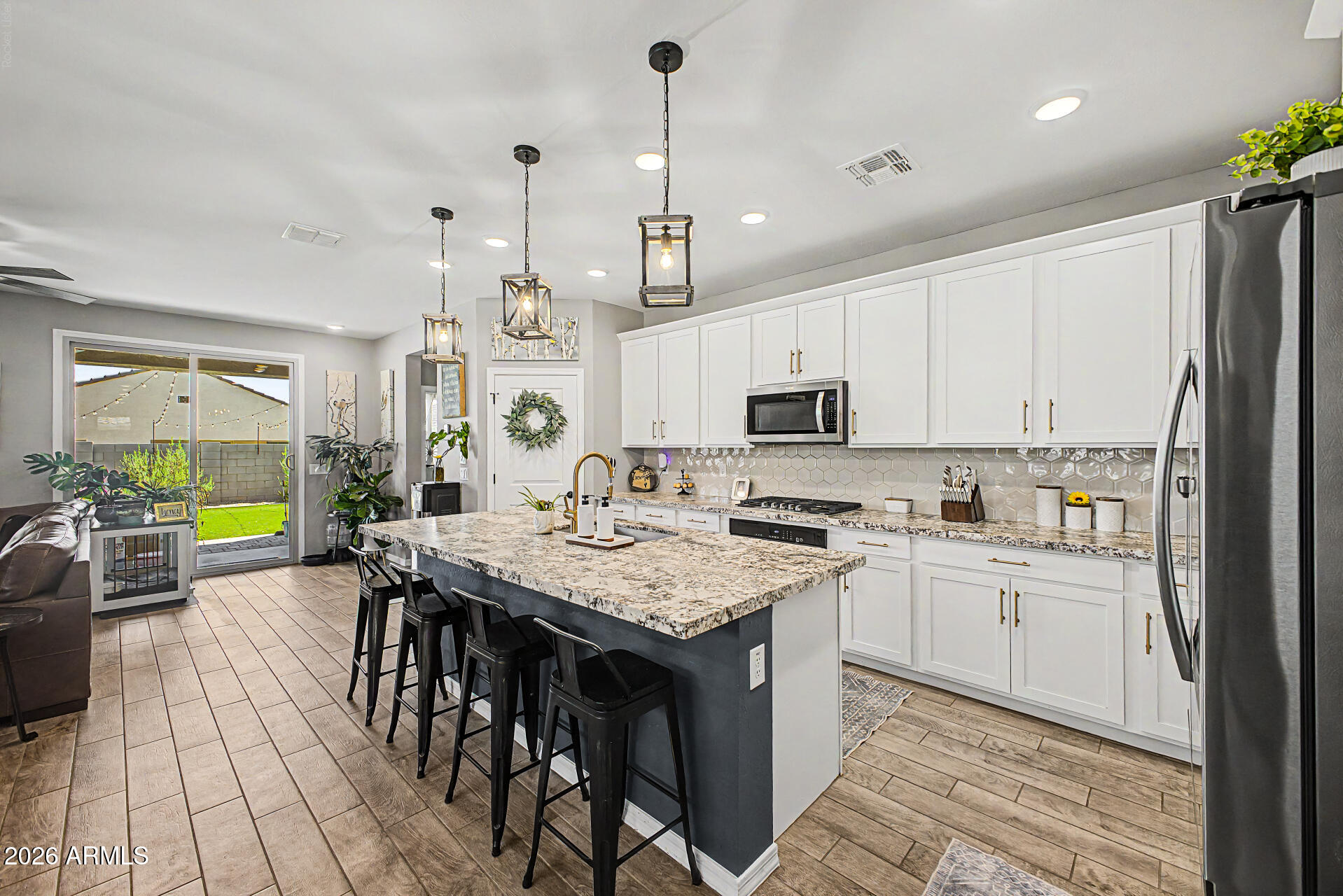 4392 W MOUNTAIN LAURAL Drive
