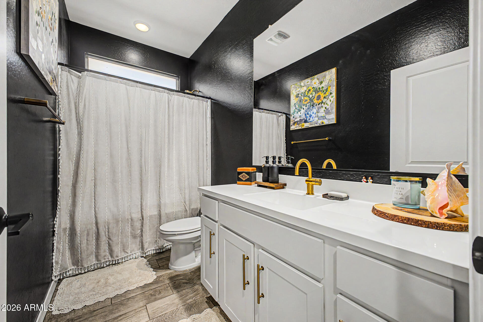 4392 W MOUNTAIN LAURAL Drive