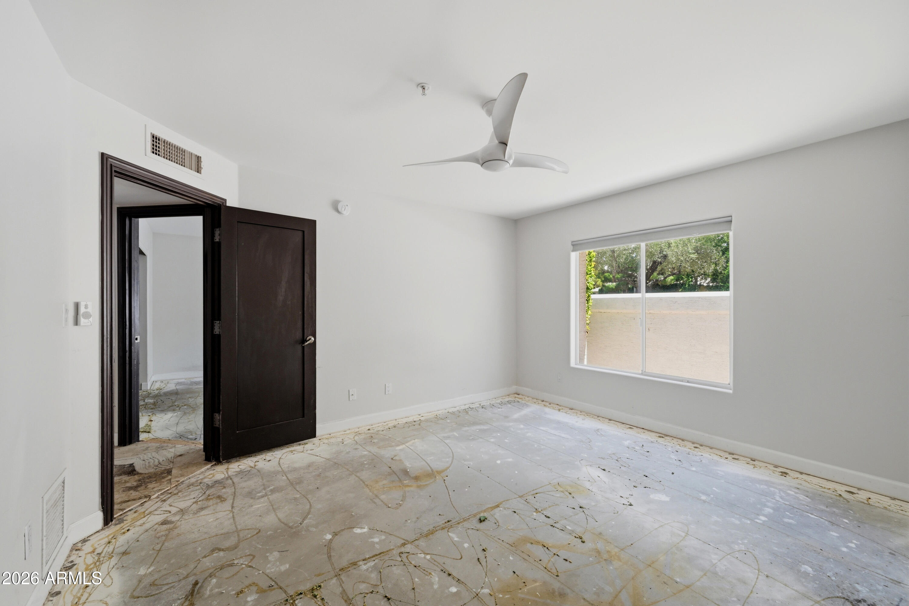 7214 E ROYAL PALM Road
