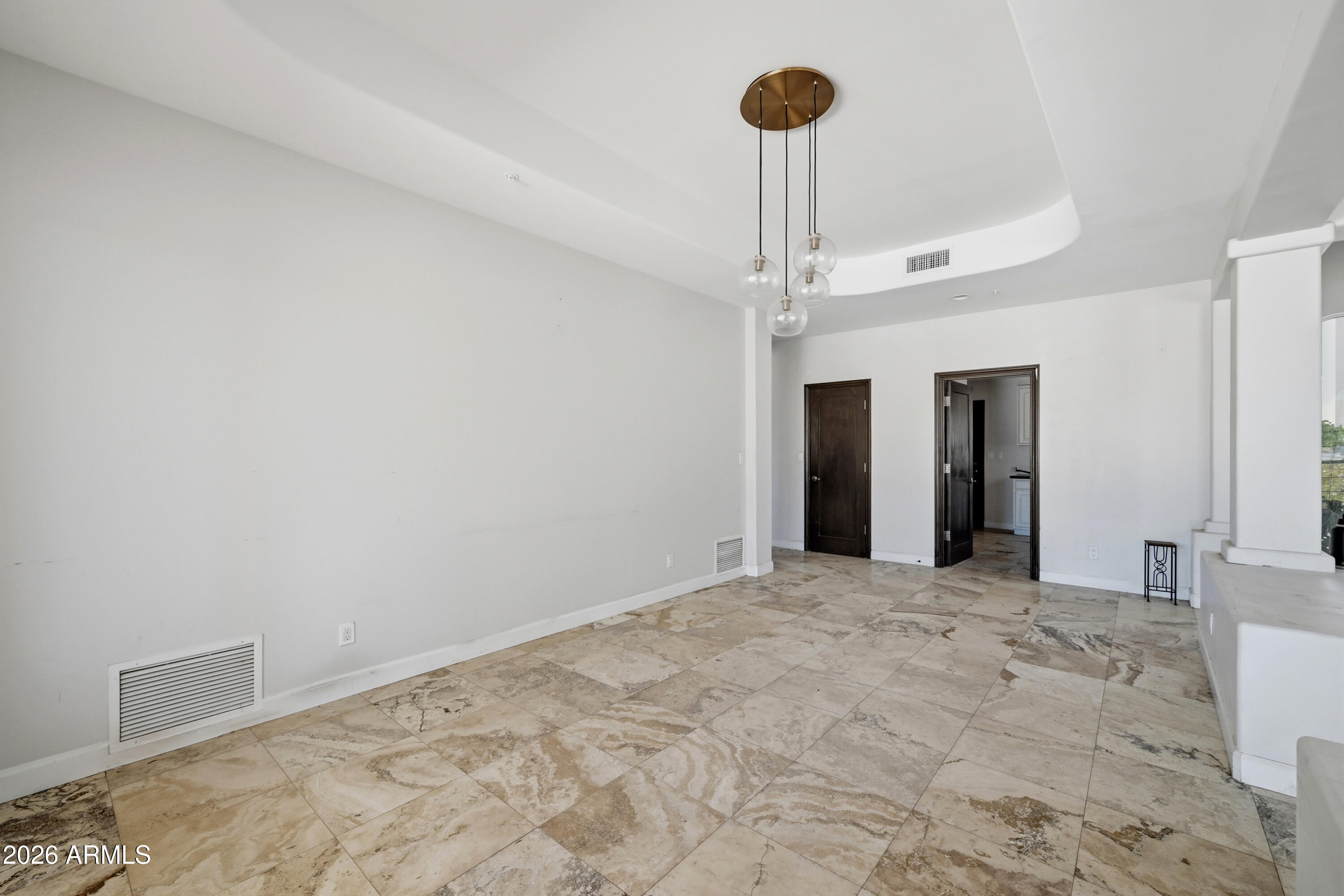 7214 E ROYAL PALM Road