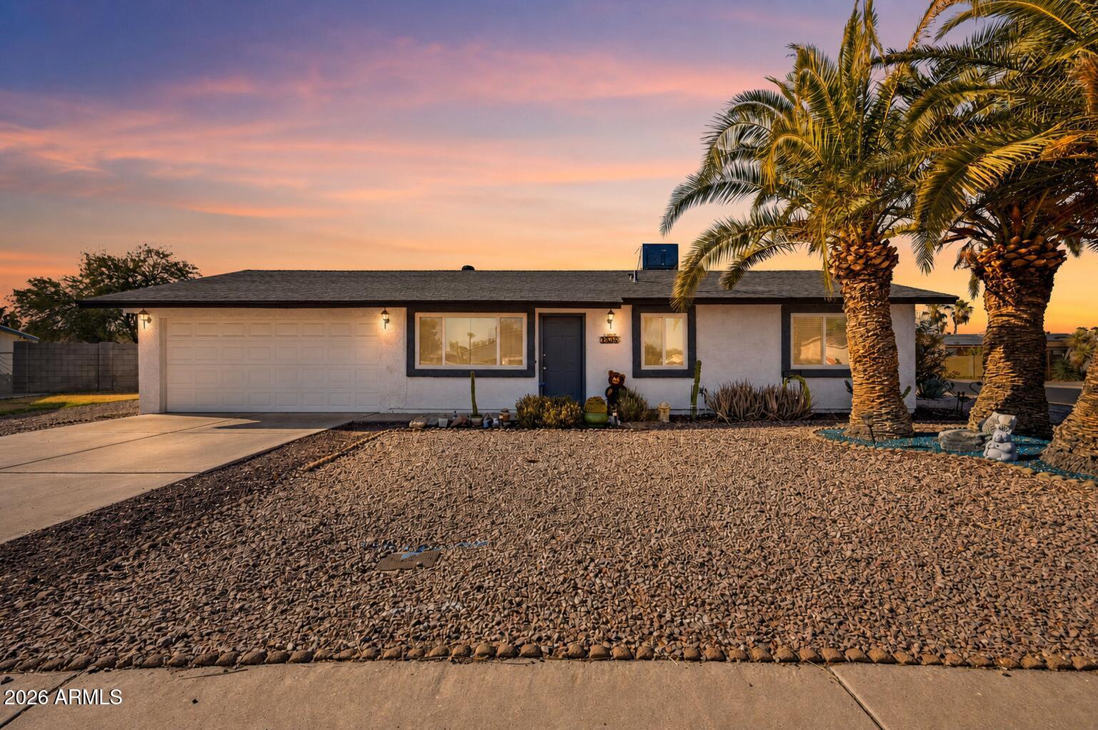 2566 E VILLA RITA Drive