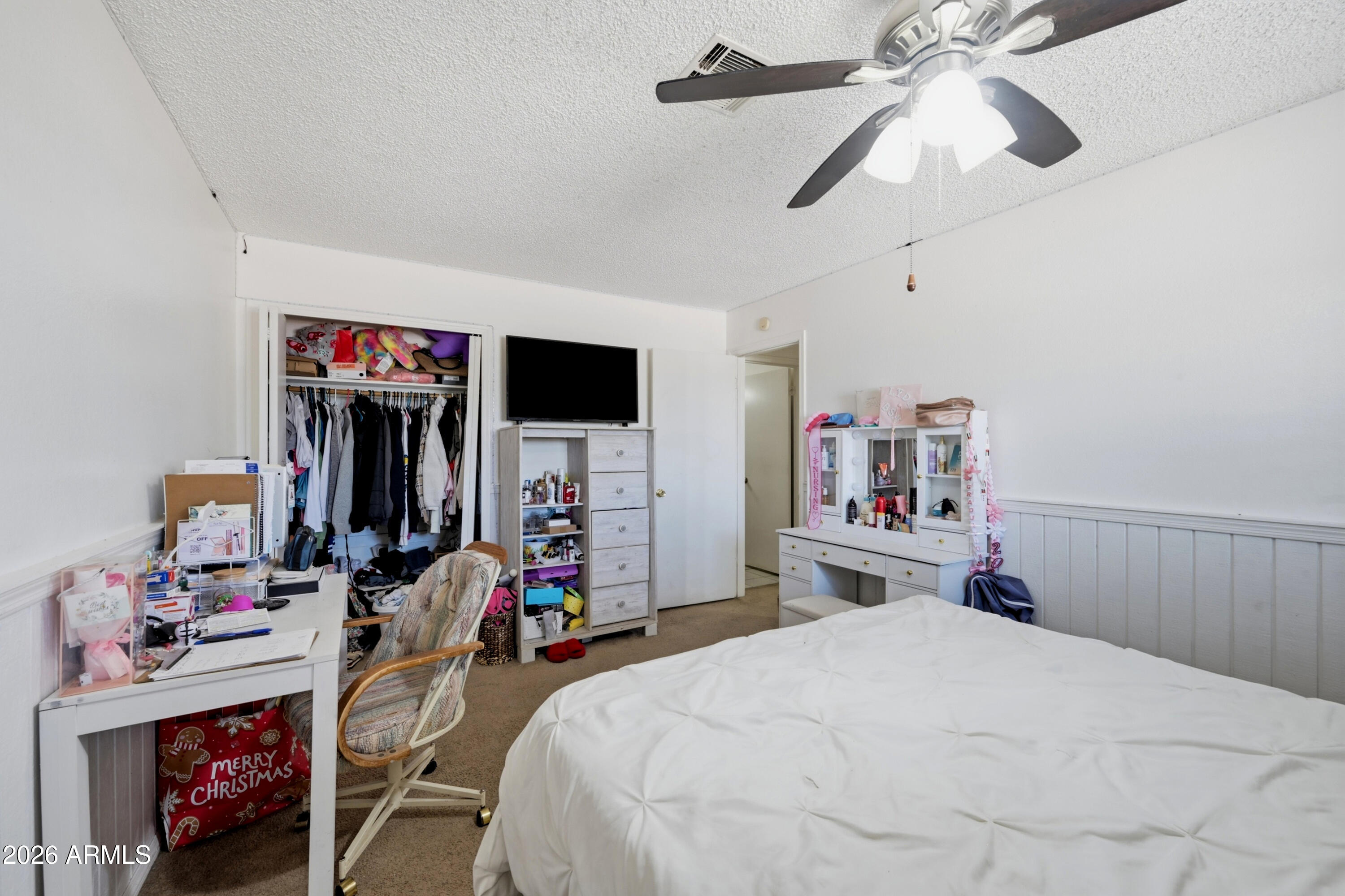3539 W JOAN DE ARC Avenue