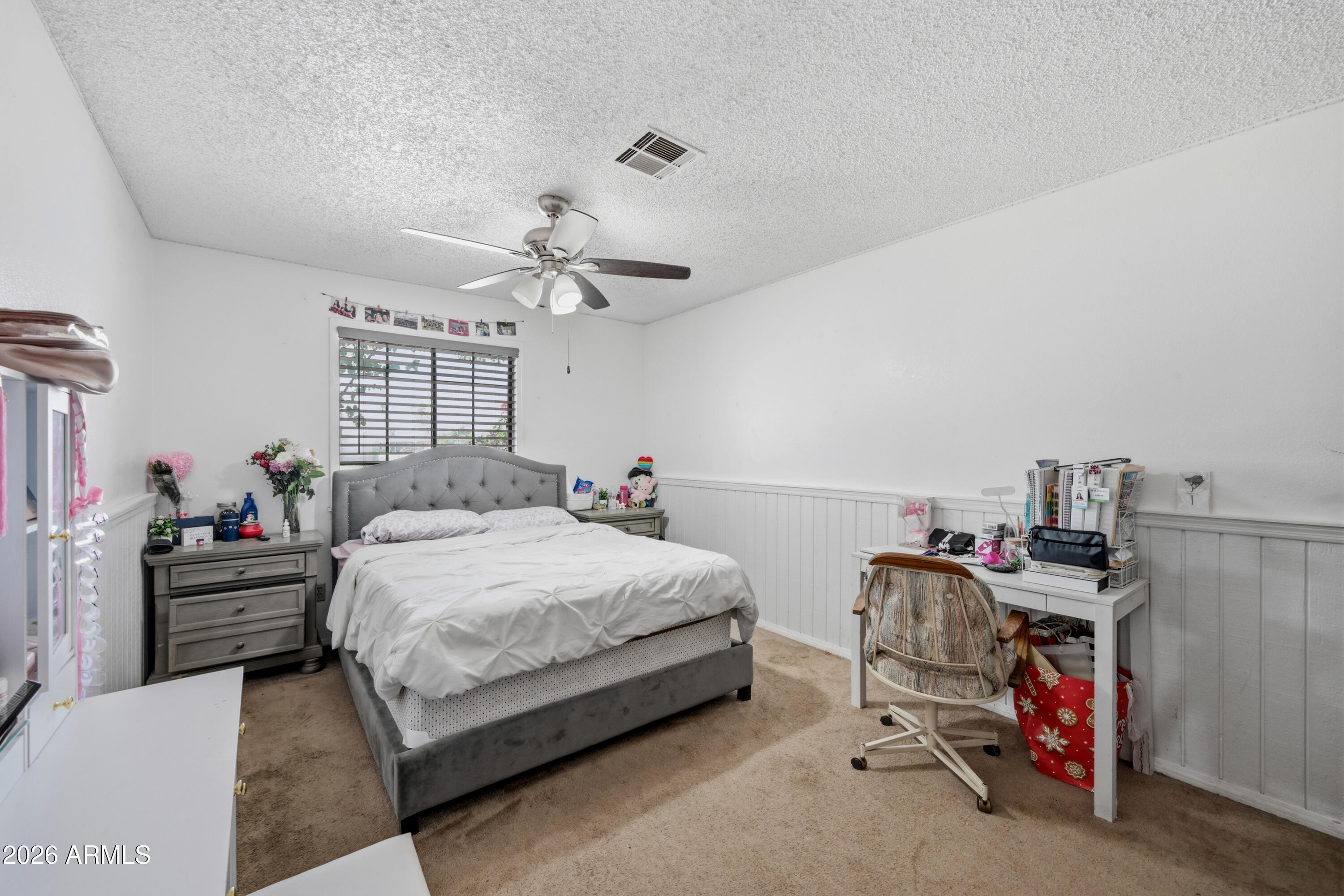 3539 W JOAN DE ARC Avenue
