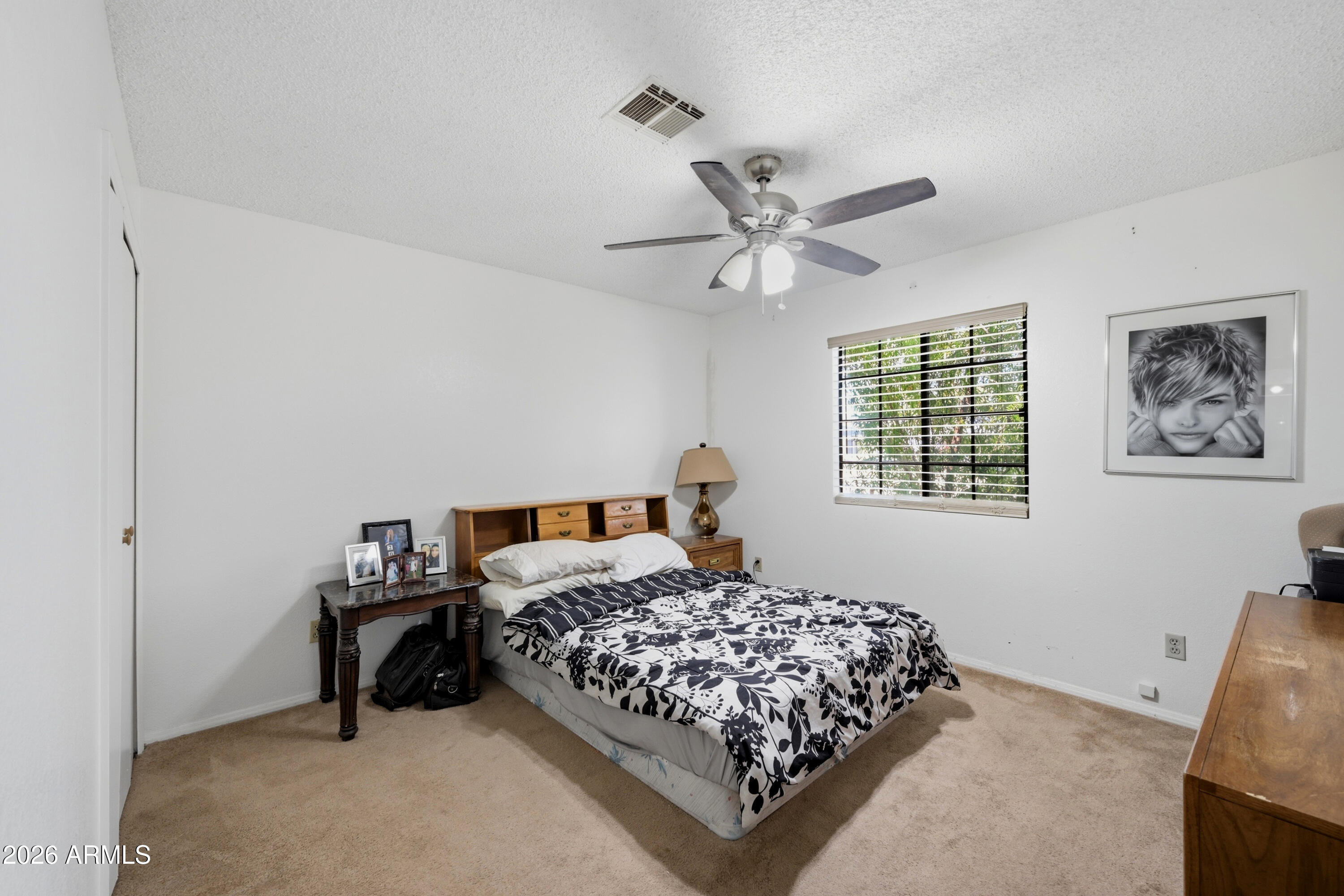 3539 W JOAN DE ARC Avenue