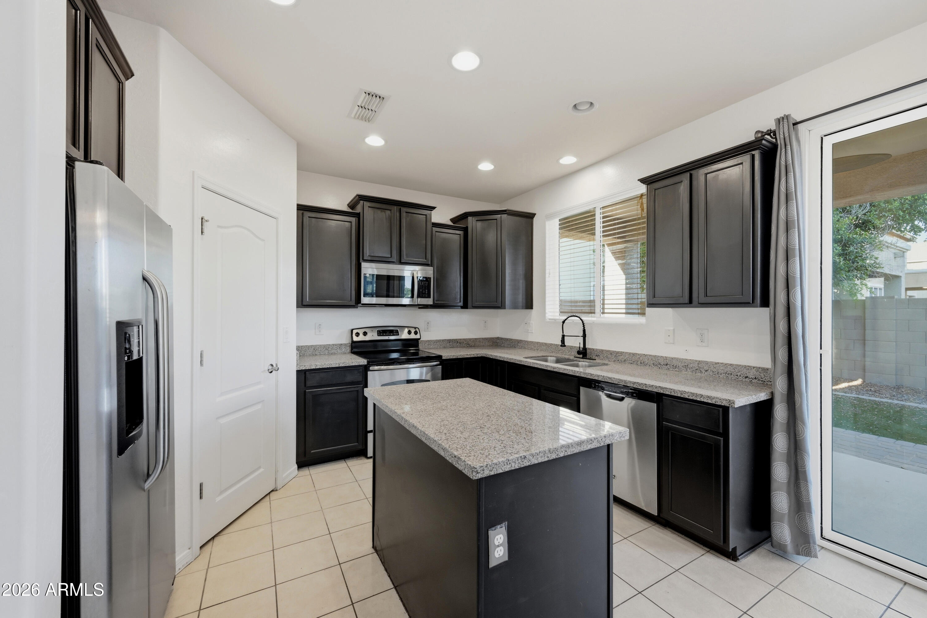 5727 S 35TH Place